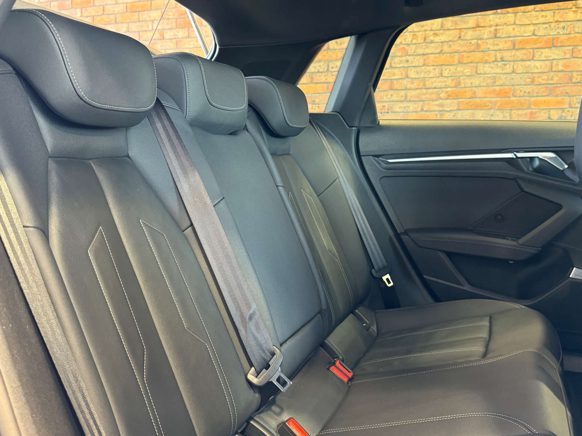 AUDI A3 1.5 A3 Sportback 35 TFSI MHEV S Line Semi-Auto 5dr #21