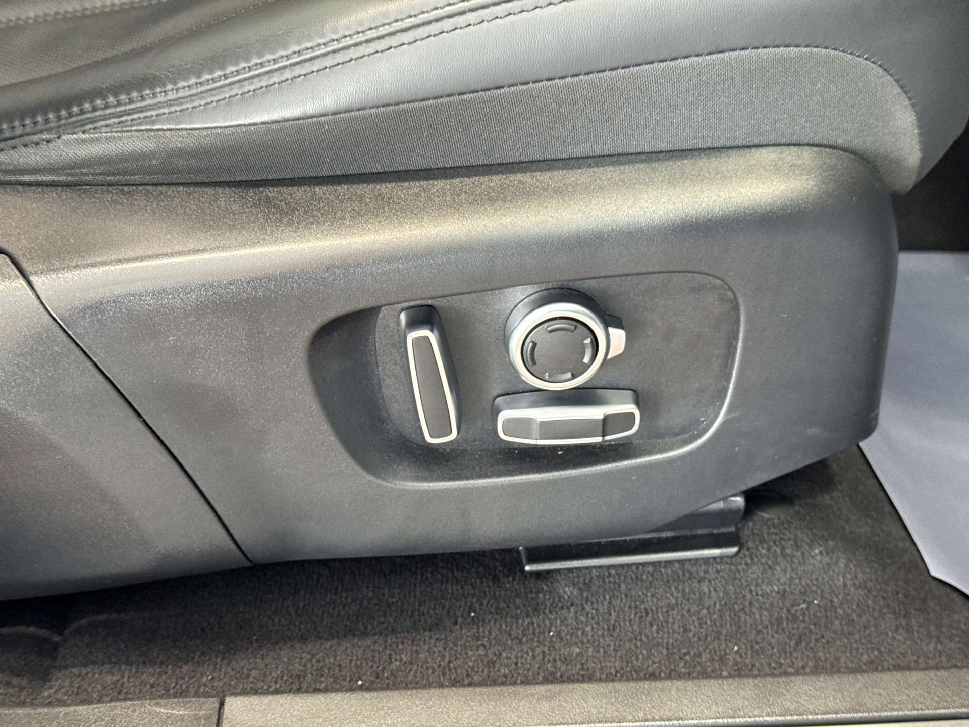 LAND ROVER RANGE ROVER EVOQUE 2.0 Range Rover Evoque Autobiography MHEV Auto 4WD 5dr #36