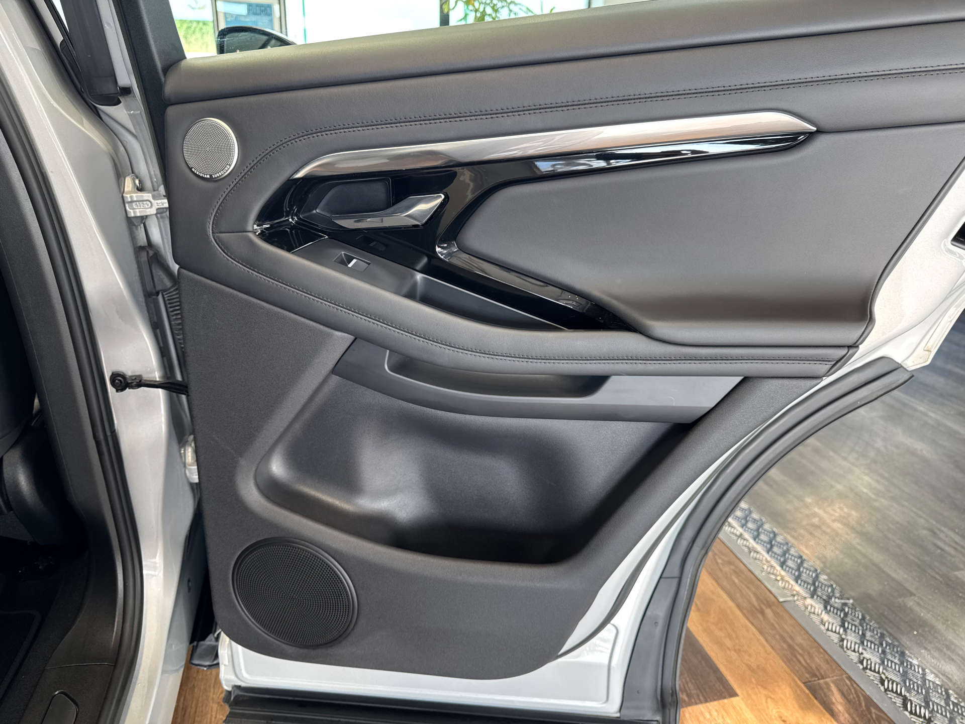 LAND ROVER RANGE ROVER EVOQUE 2.0 Range Rover Evoque Autobiography MHEV Auto 4WD 5dr #47