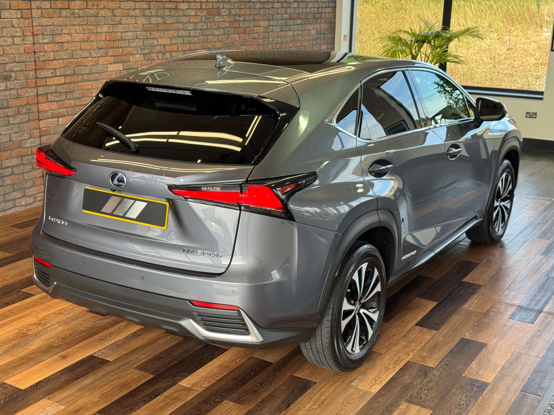 LEXUS NX 2.5 NX 300h CVT 4WD 5dr #7