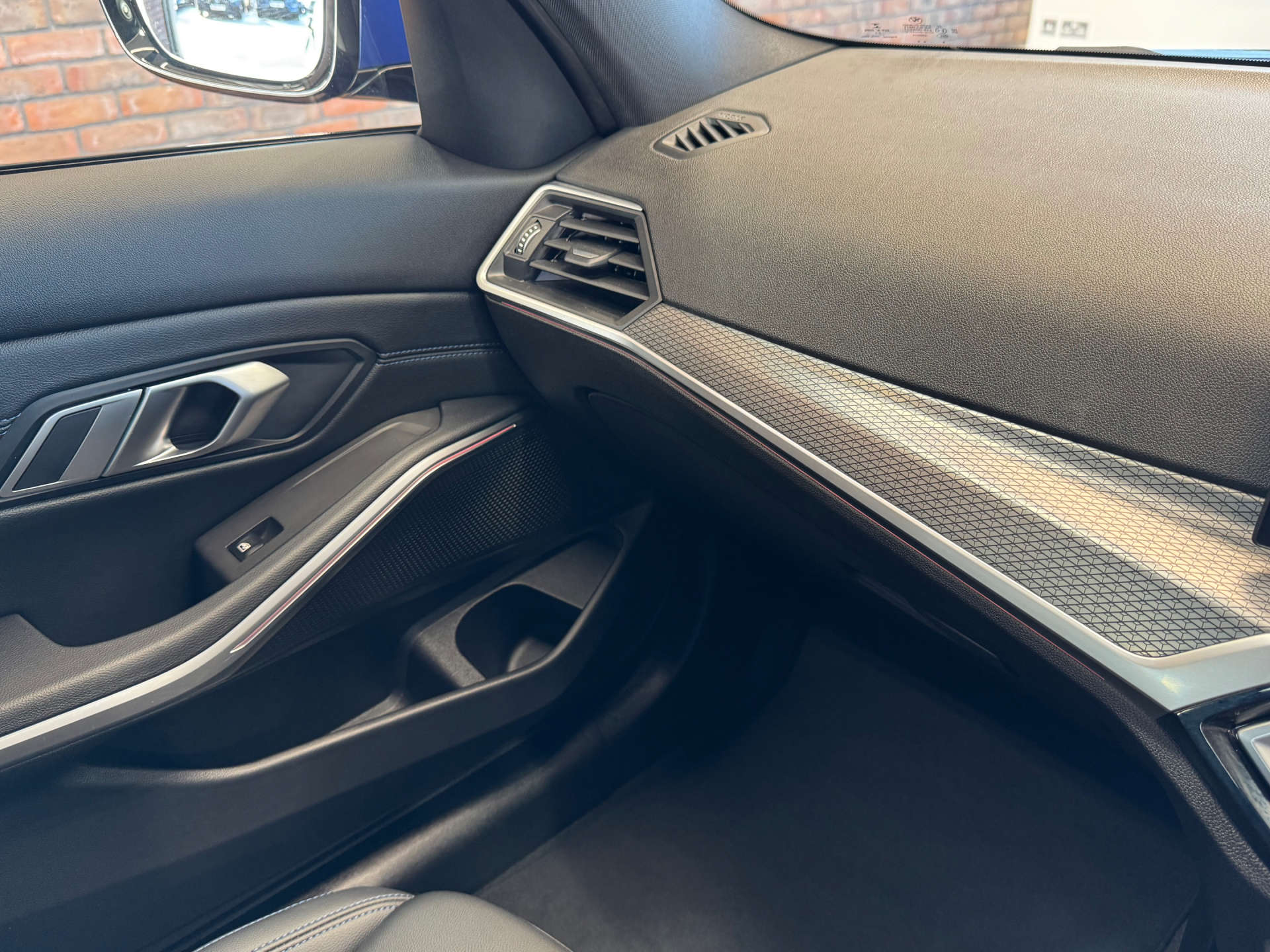 BMW 3 SERIES 2.0 330E M Sport Auto 4dr #50