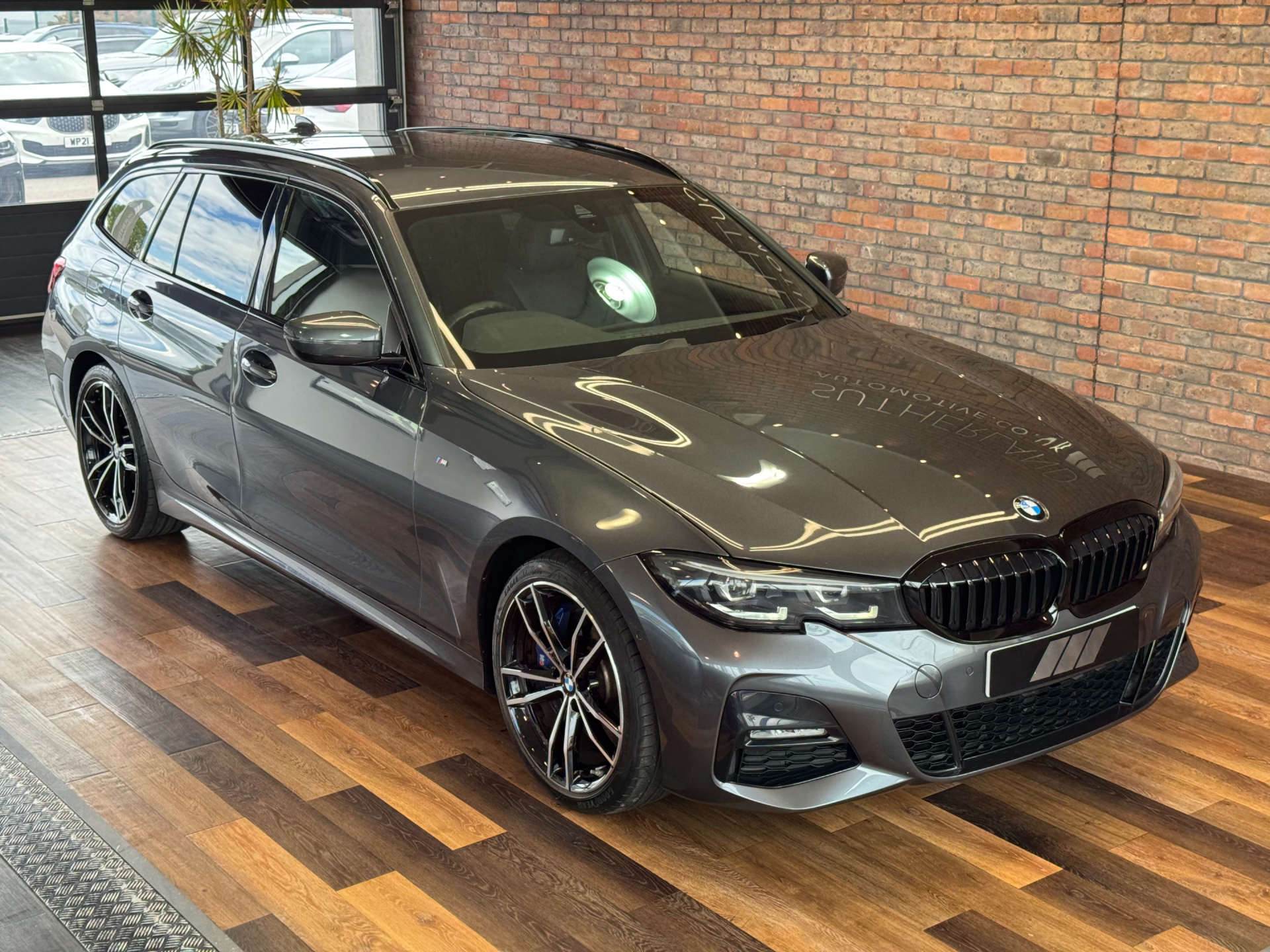 BMW 3 SERIES 2.0 320D xDrive M Sport MHEV Auto 4WD 5dr #5