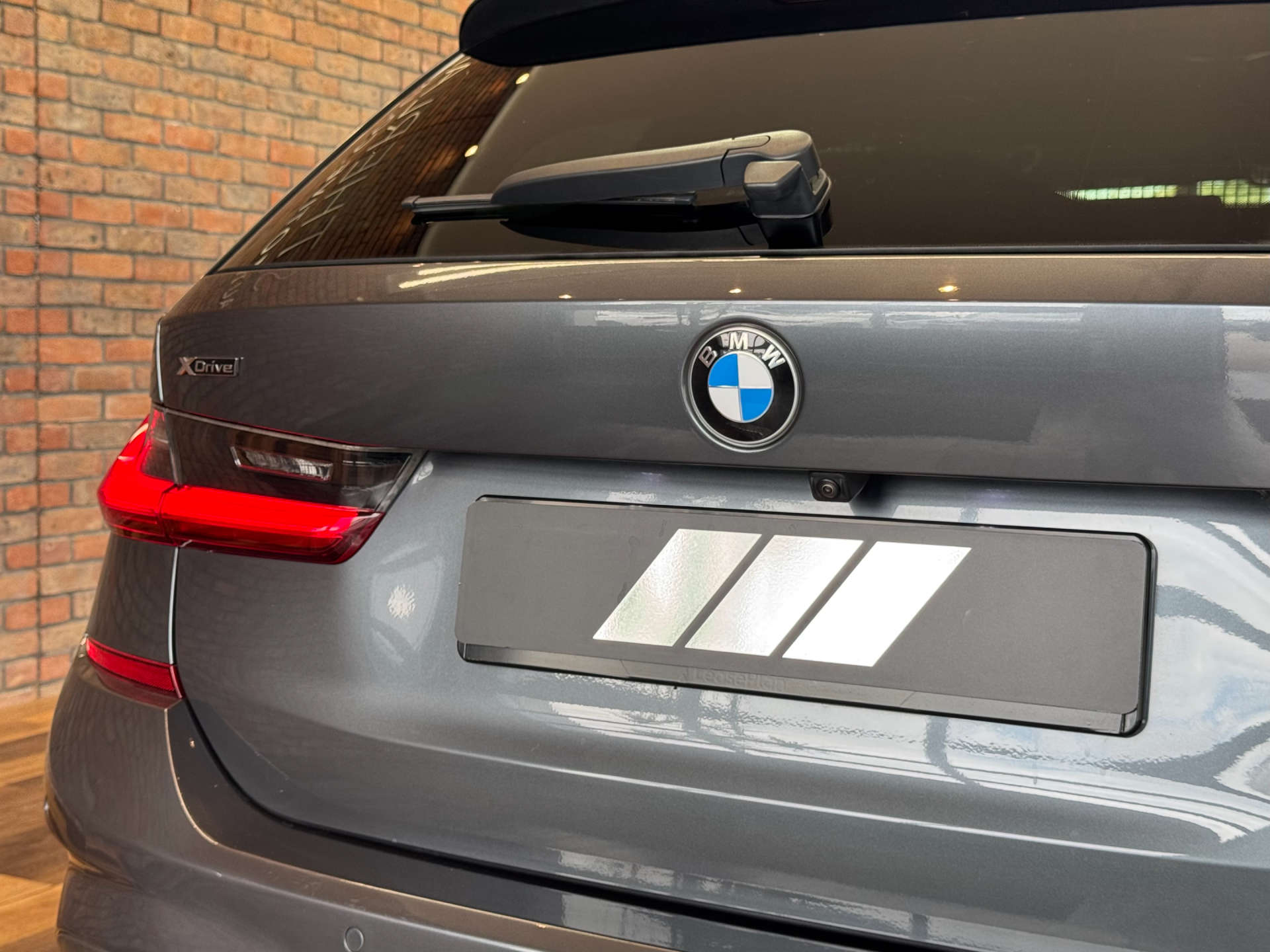 BMW 3 SERIES 2.0 320D xDrive M Sport MHEV Auto 4WD 5dr #23