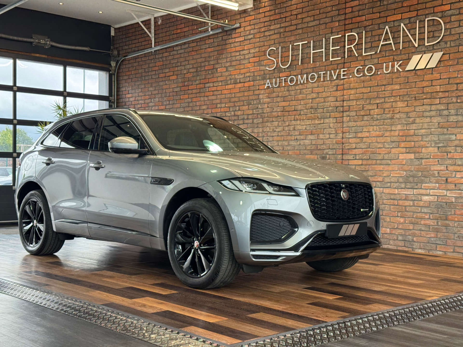 JAGUAR F-PACE 2.0 F-PACE R-Dynamic S D MHEV AWD Auto 4WD 5dr #4