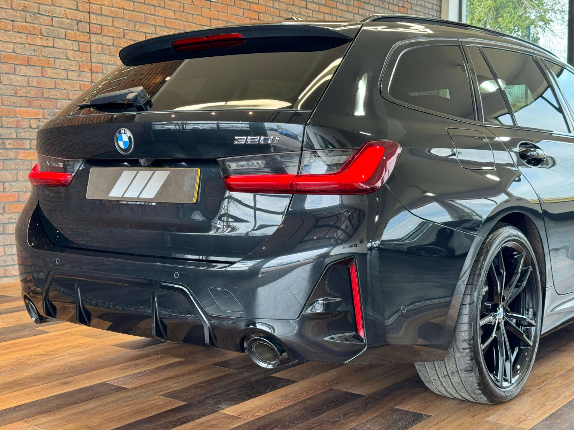 BMW 3 SERIES 2.0 320I M Sport Auto 5dr #25