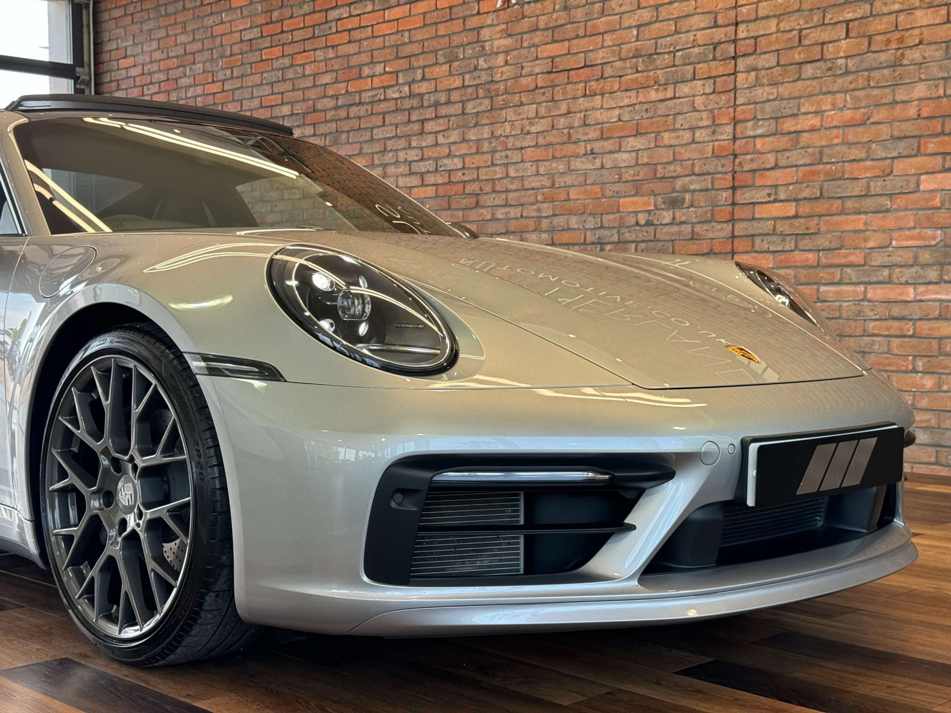 PORSCHE 911 3.0 911 Carrera T Auto 2dr #12