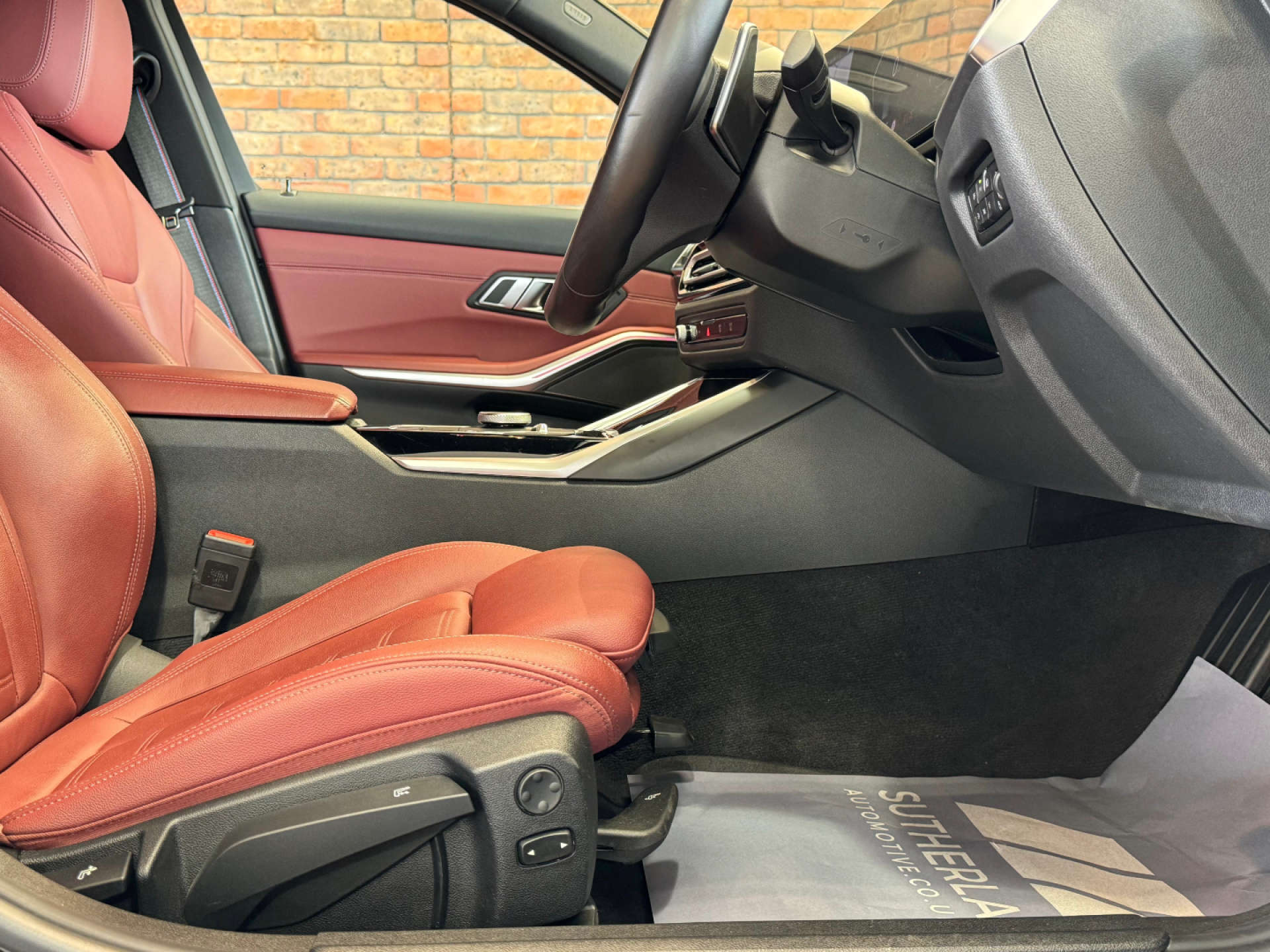BMW 3 SERIES 2.0 320I M Sport Auto 5dr #45