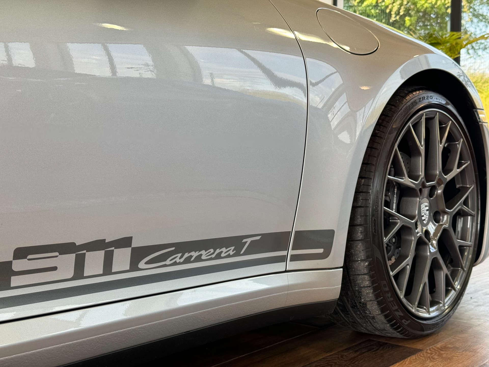PORSCHE 911 3.0 911 Carrera T Auto 2dr #17