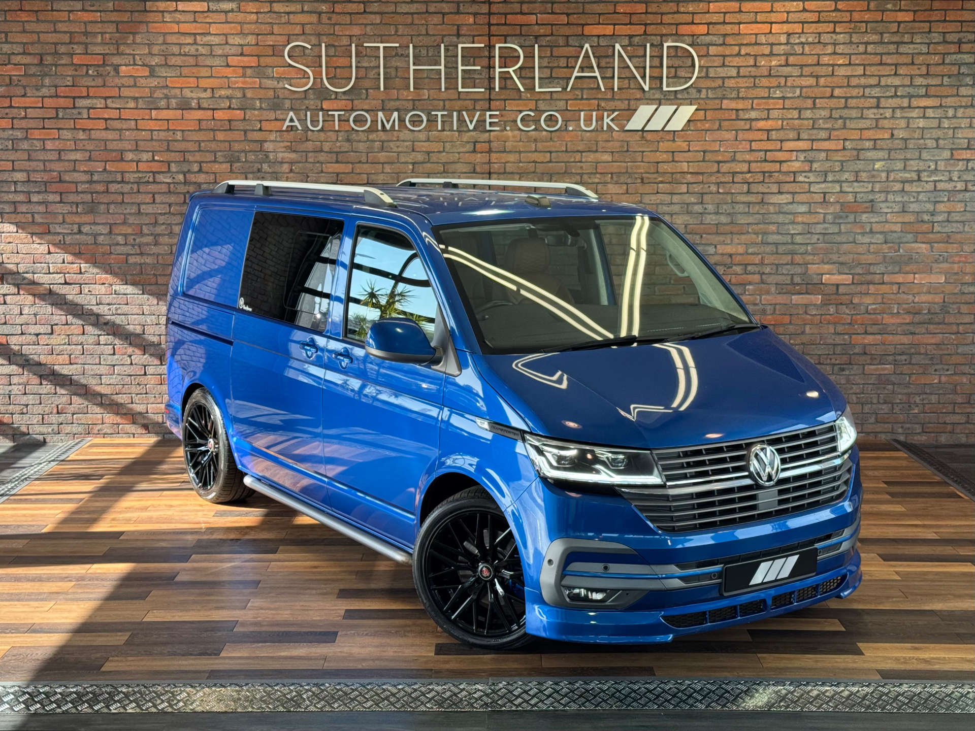 VOLKSWAGEN TRANSPORTER 2.0 Transporter T32 Highline TDI 4Motion Semi-Auto 4WD #1