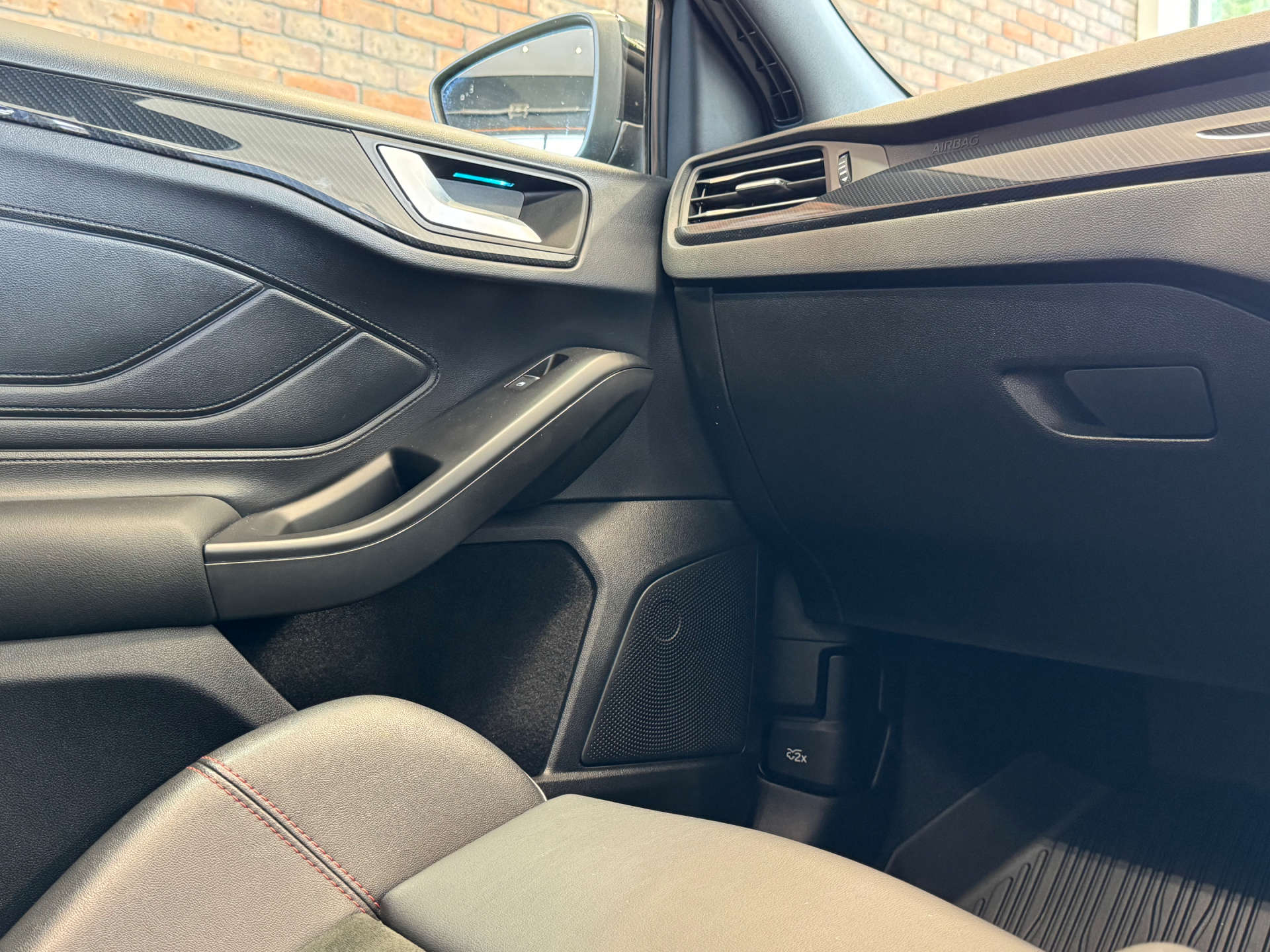 FORD FOCUS 2.3 Focus ST Auto 5dr #51