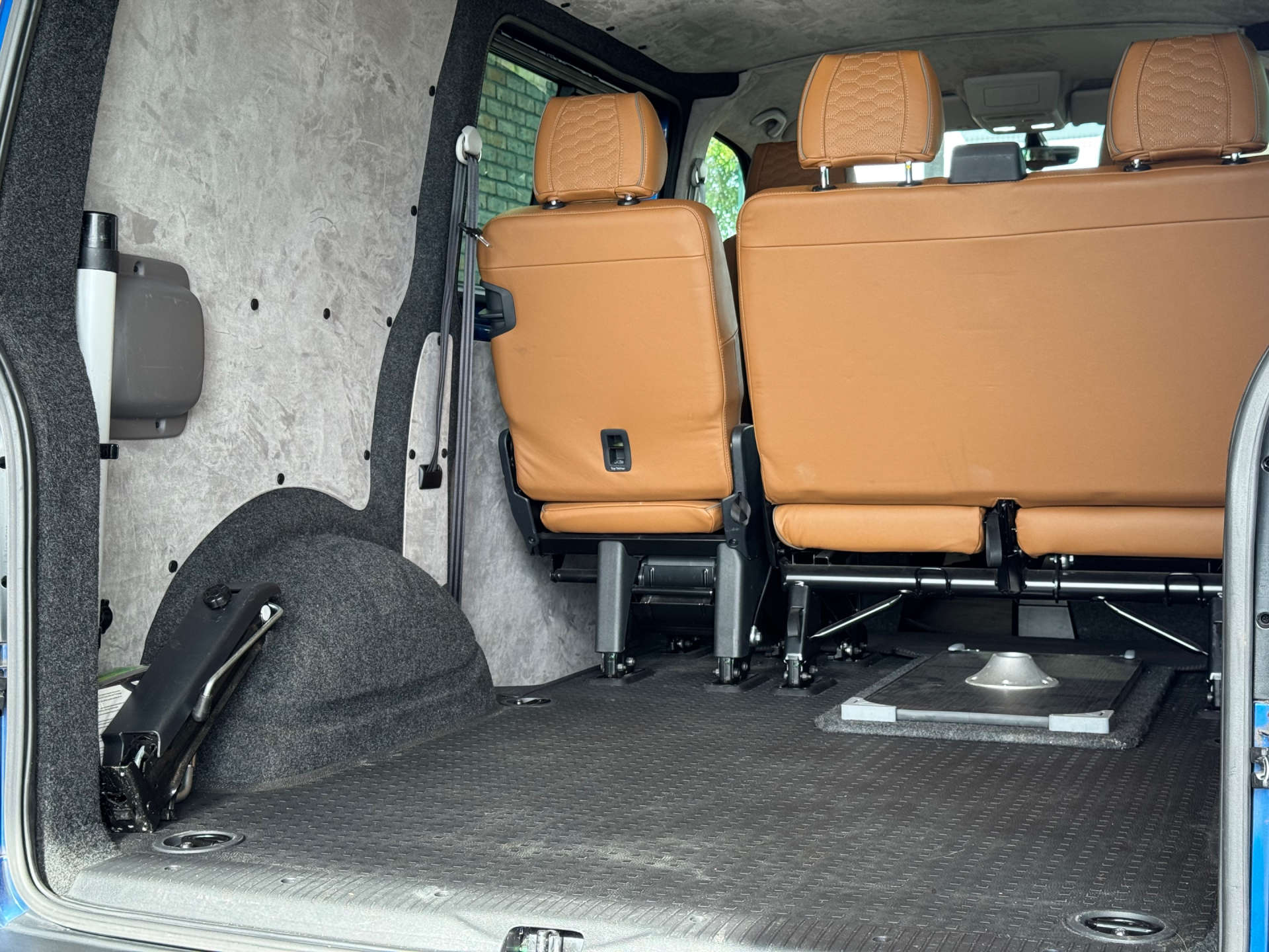 VOLKSWAGEN TRANSPORTER 2.0 Transporter T32 Highline TDI 4Motion Semi-Auto 4WD #23