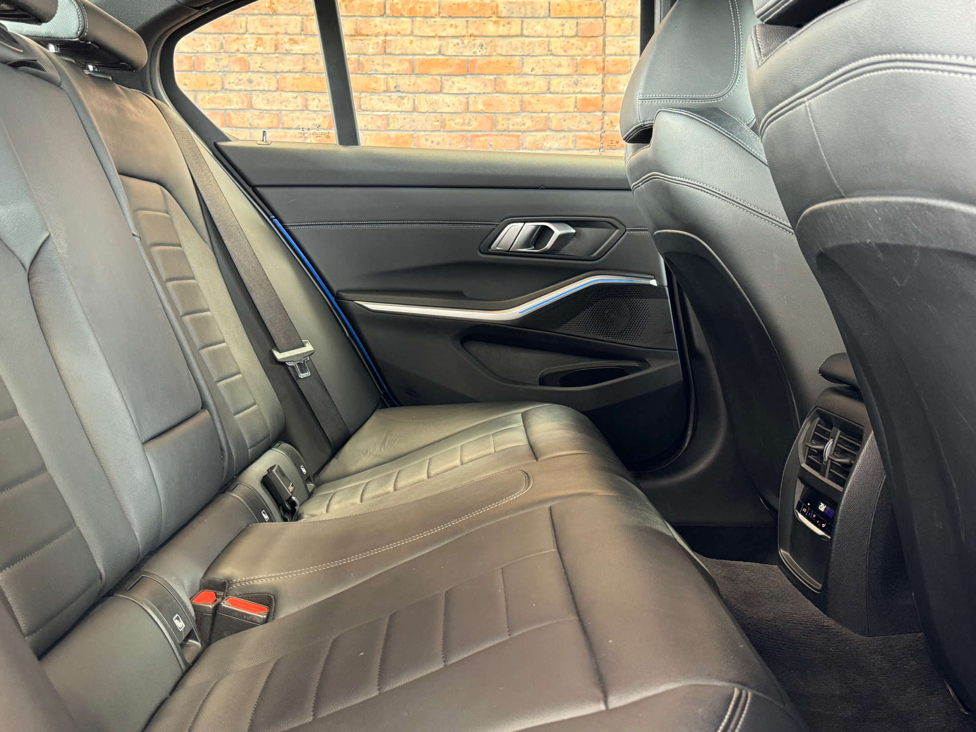 BMW 3 SERIES 2.0 330E M Sport Auto 4dr #32