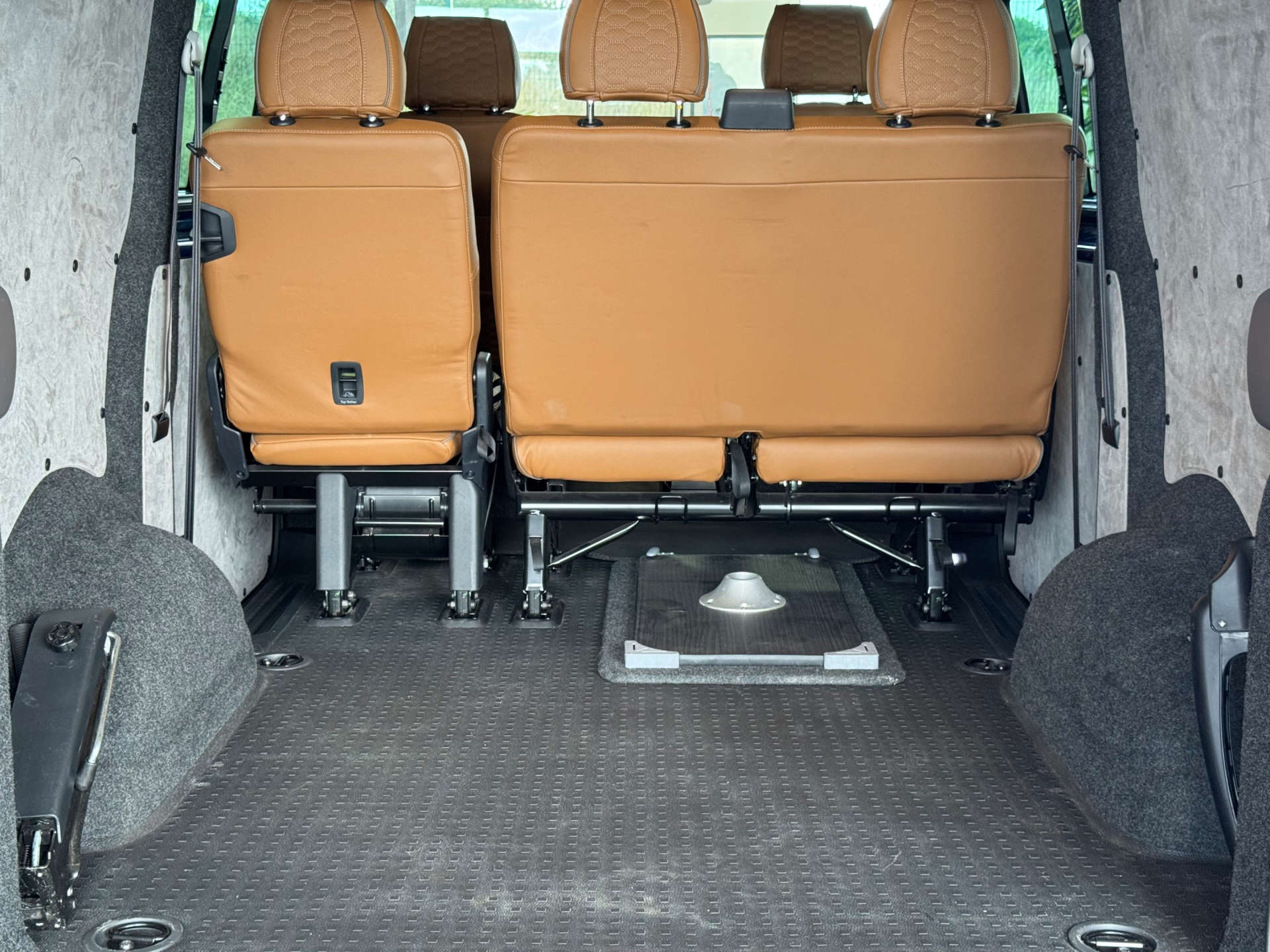 VOLKSWAGEN TRANSPORTER 2.0 Transporter T32 Highline TDI 4Motion Semi-Auto 4WD #25