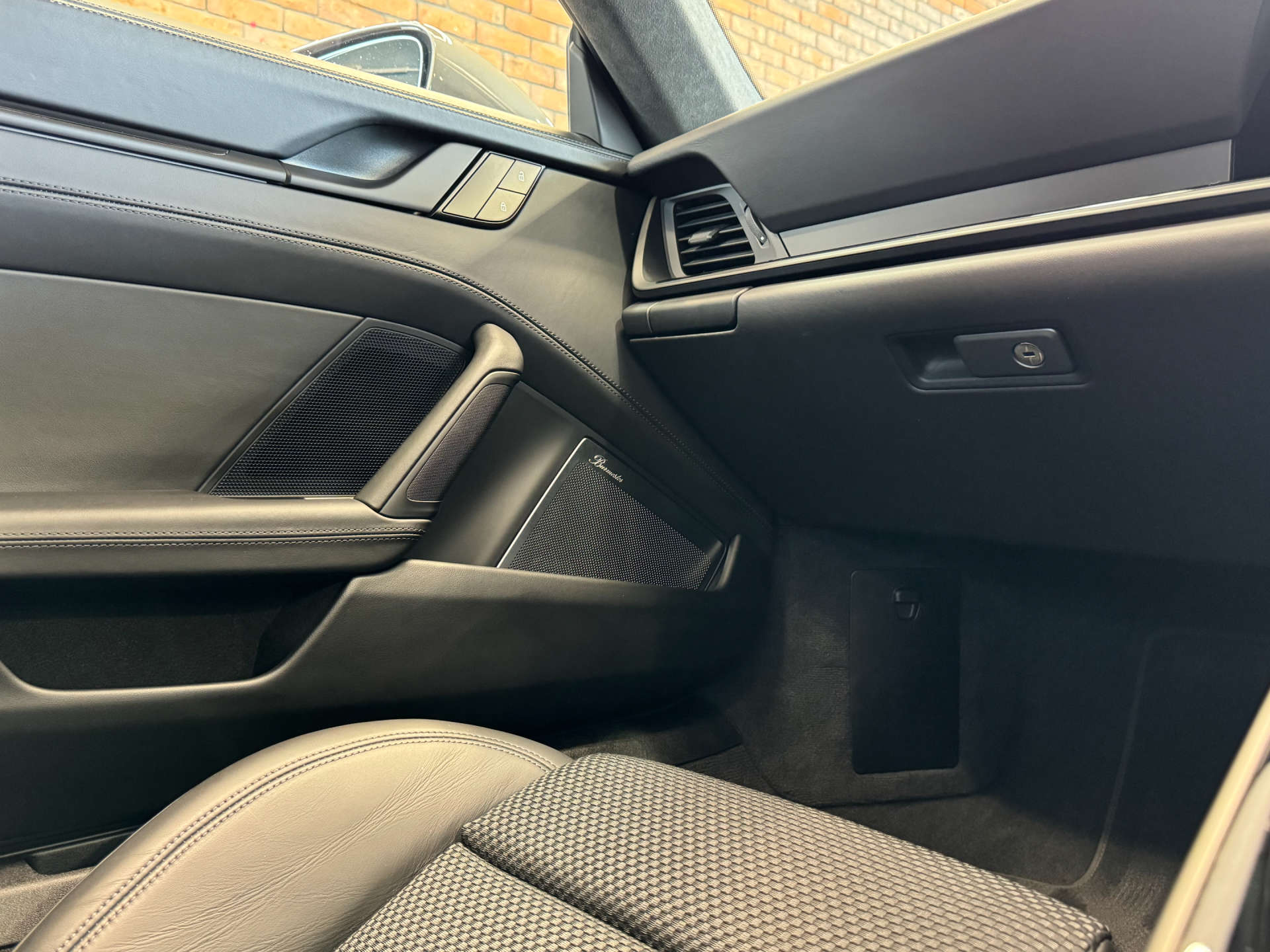 PORSCHE 911 3.0 911 Carrera T Auto 2dr #54
