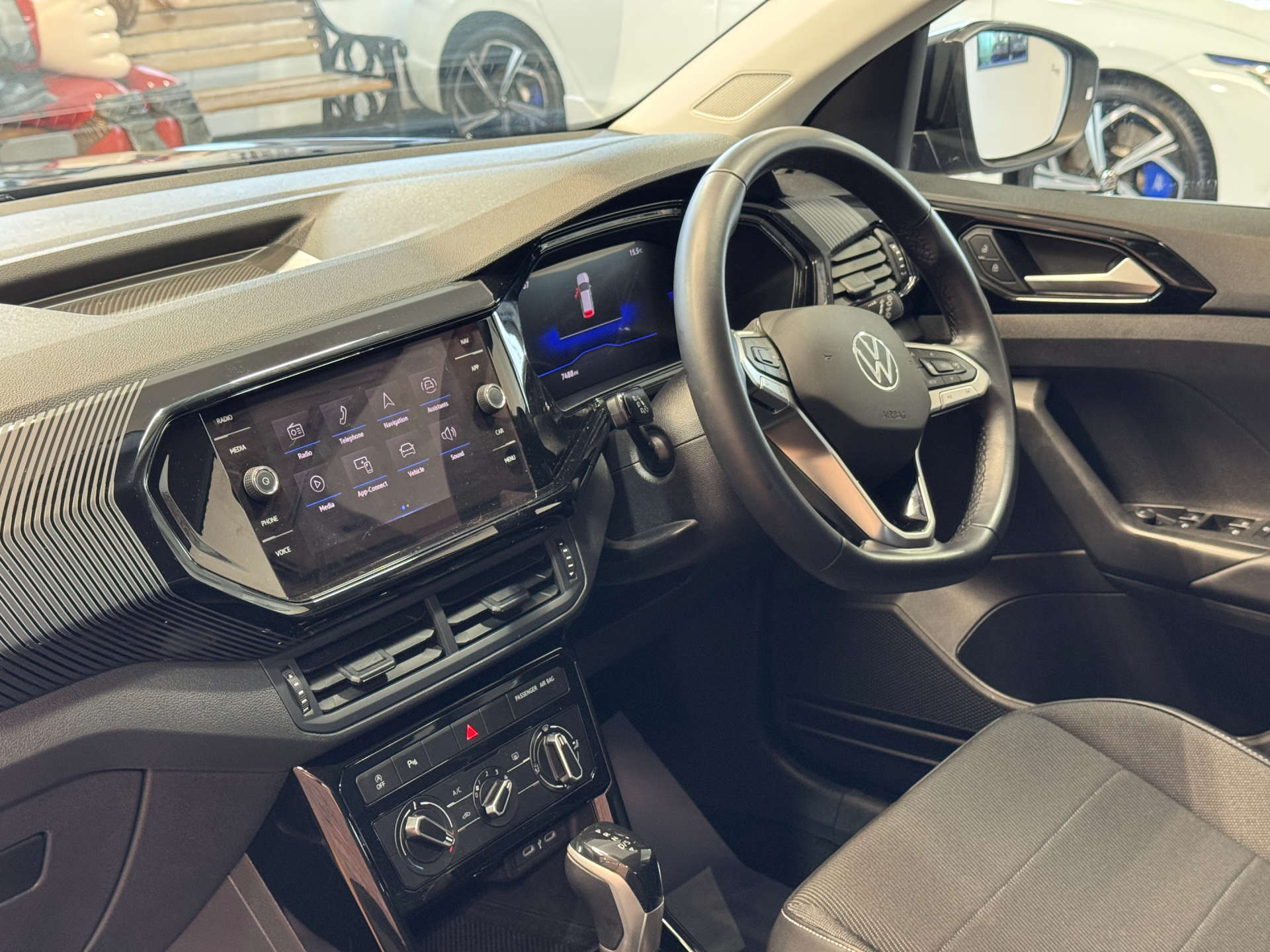 VOLKSWAGEN T-CROSS 1.0 T-Cross Black Edition TSi Semi-Auto 5dr #24