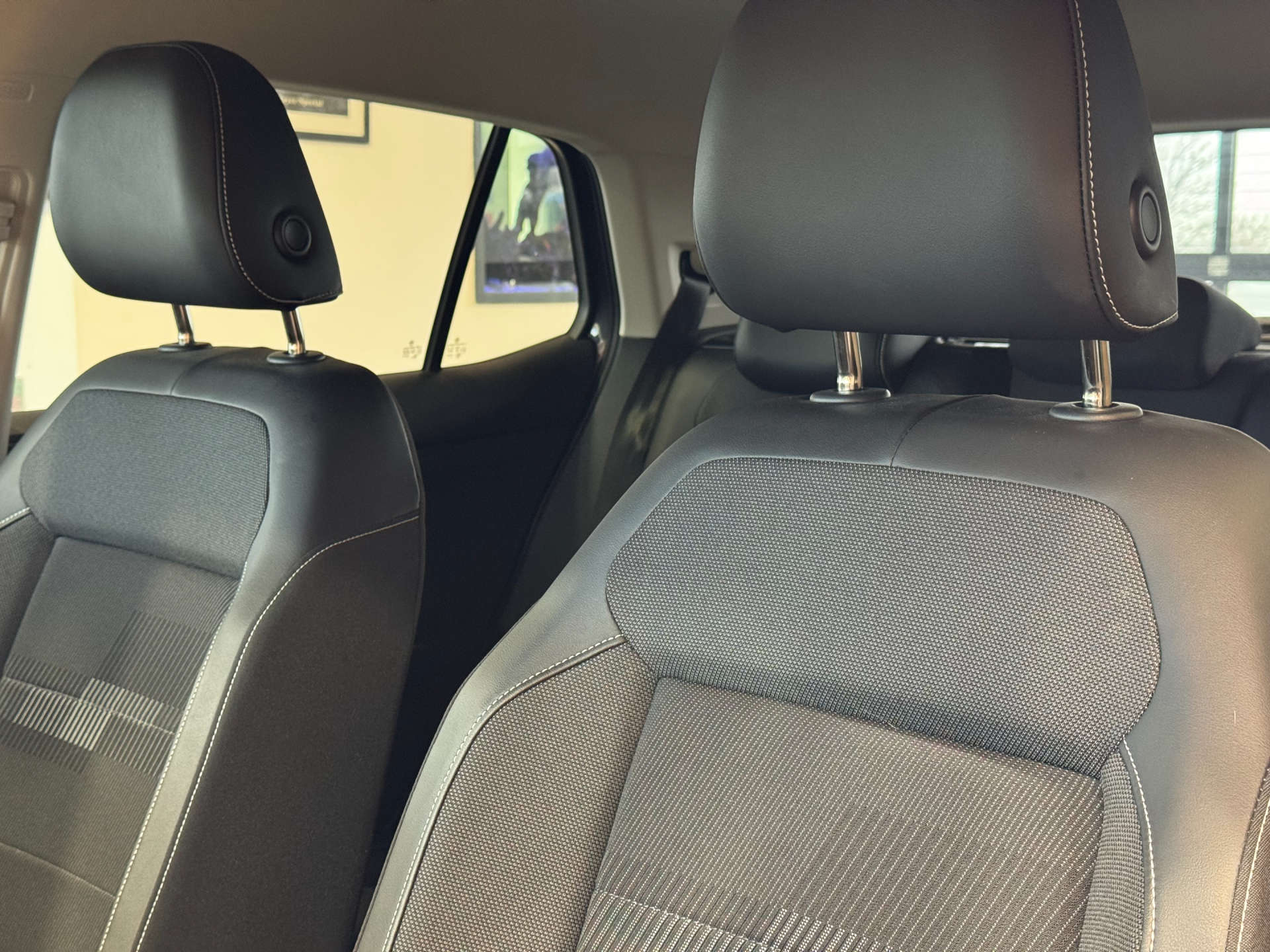 VOLKSWAGEN T-CROSS 1.0 T-Cross Black Edition TSi Semi-Auto 5dr #25