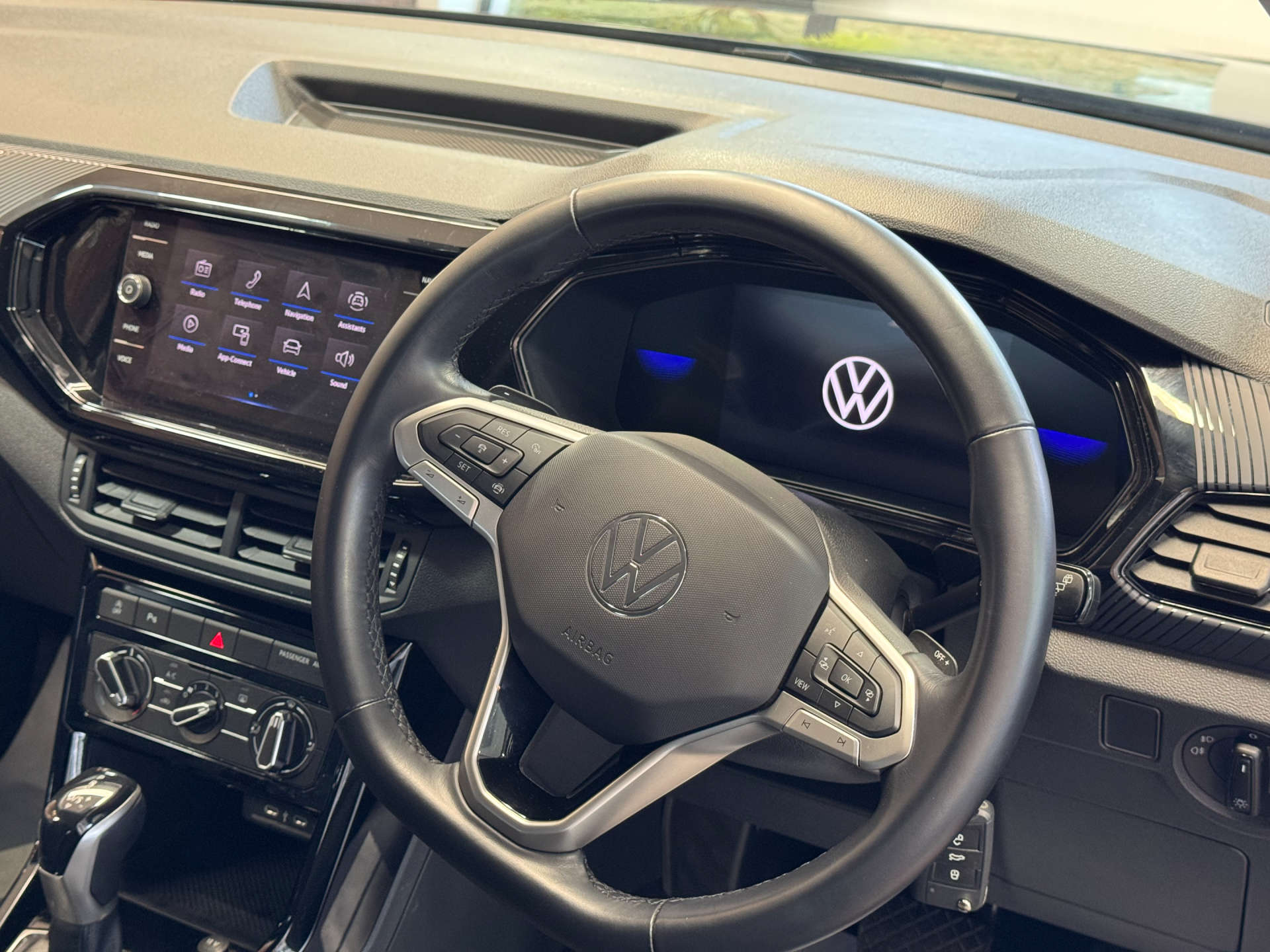 VOLKSWAGEN T-CROSS 1.0 T-Cross Black Edition TSi Semi-Auto 5dr #30