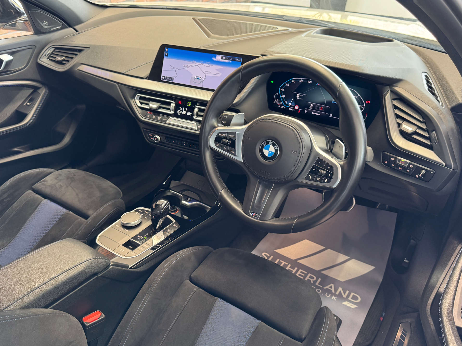 BMW 1 SERIES 2.0 M135i xDrive Auto 4WD 5dr #35