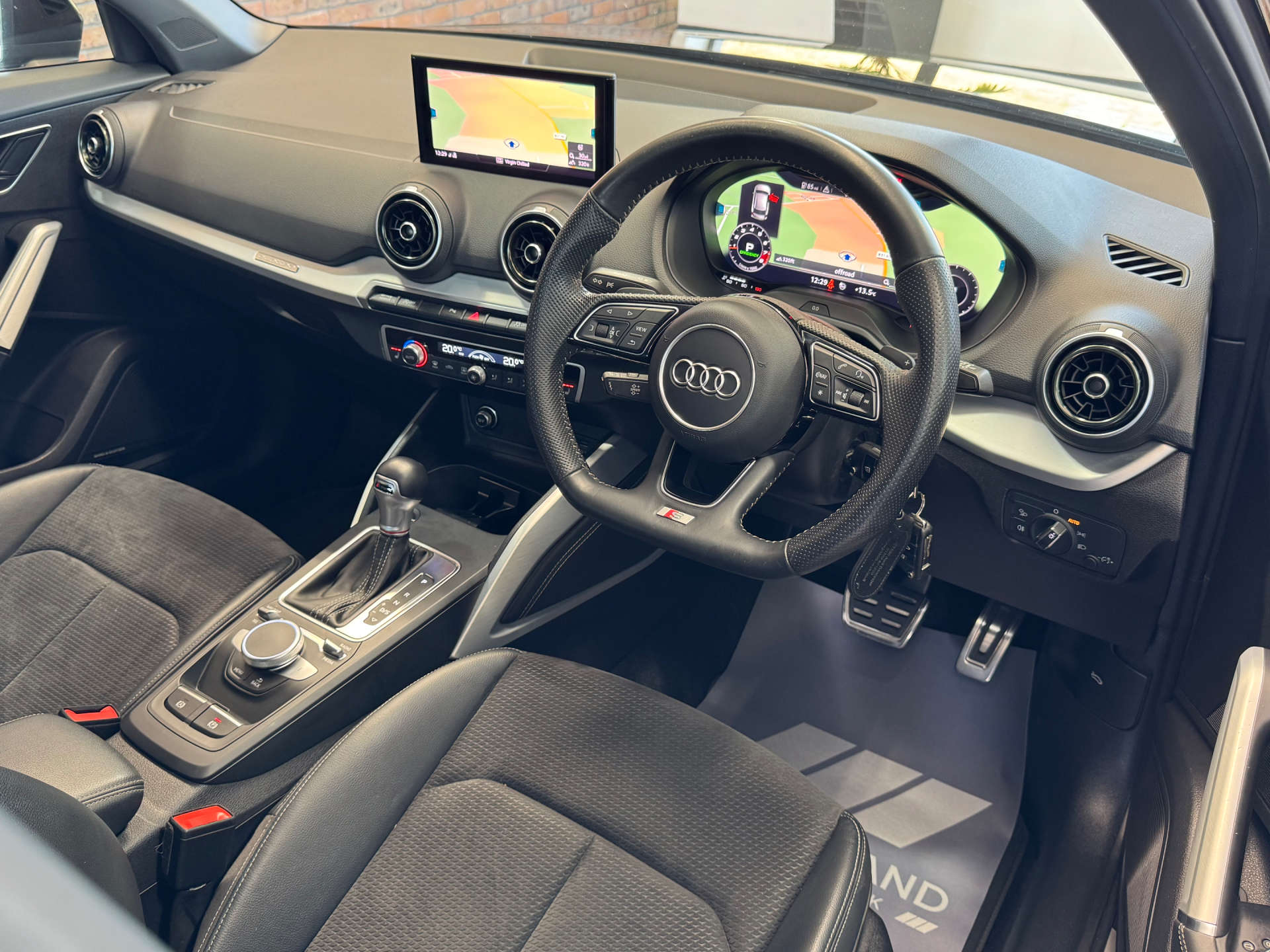 AUDI Q2 2.0 SQ2 Black Edition TFSI Quattro Semi-Auto 4WD 5dr #19