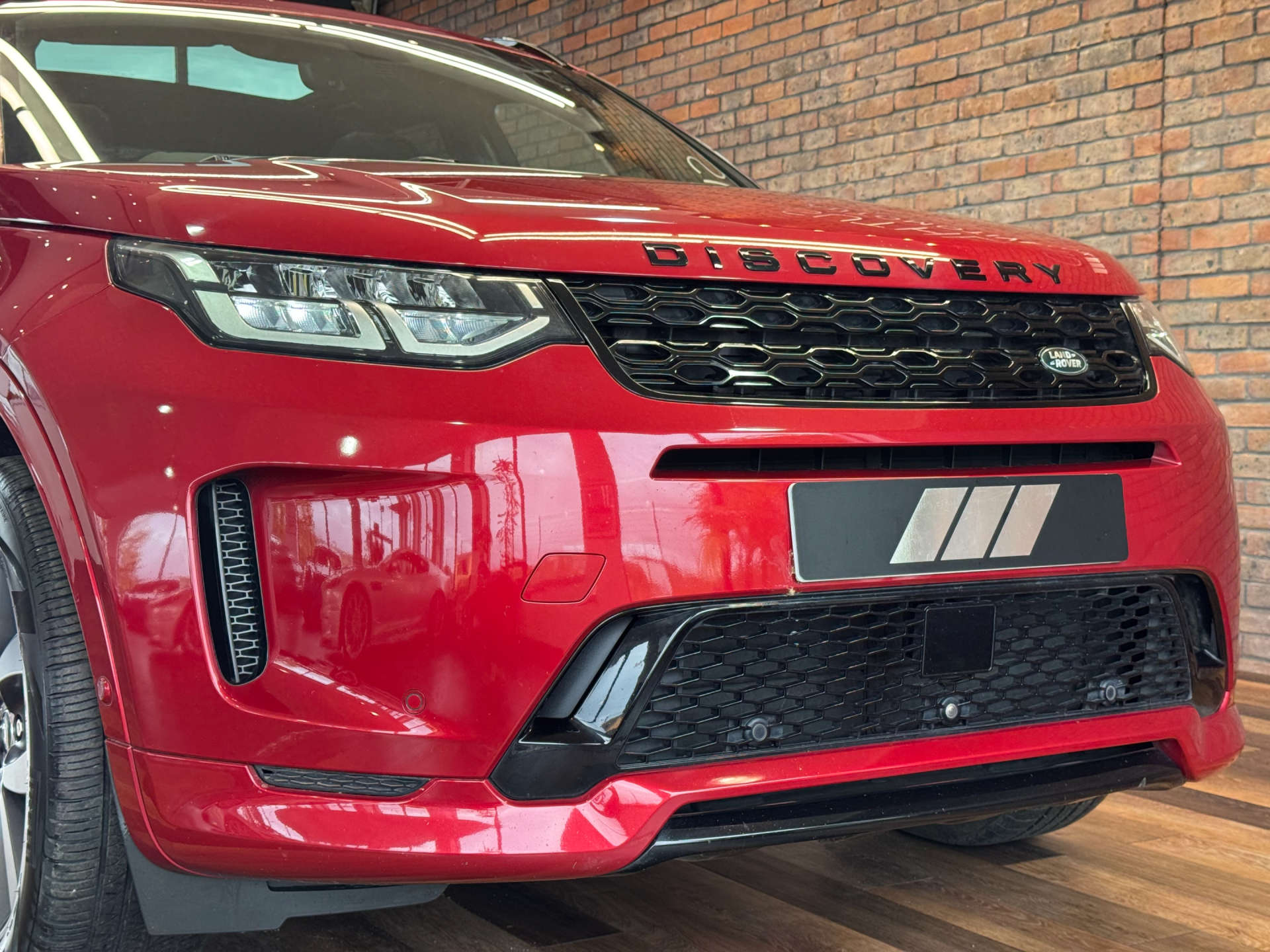 LAND ROVER DISCOVERY SPORT 2.0 Discovery Sport R-Dynamic S+ MHEV Auto 4WD 5dr #9