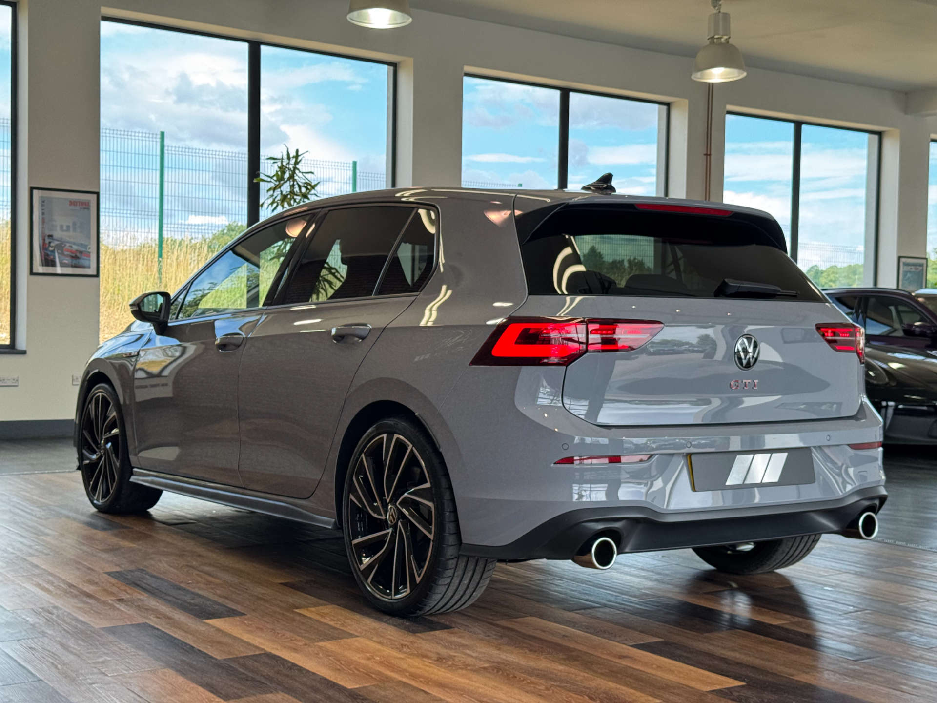 VOLKSWAGEN GOLF 2.0 Golf GTi TSi Semi-Auto 5dr #14