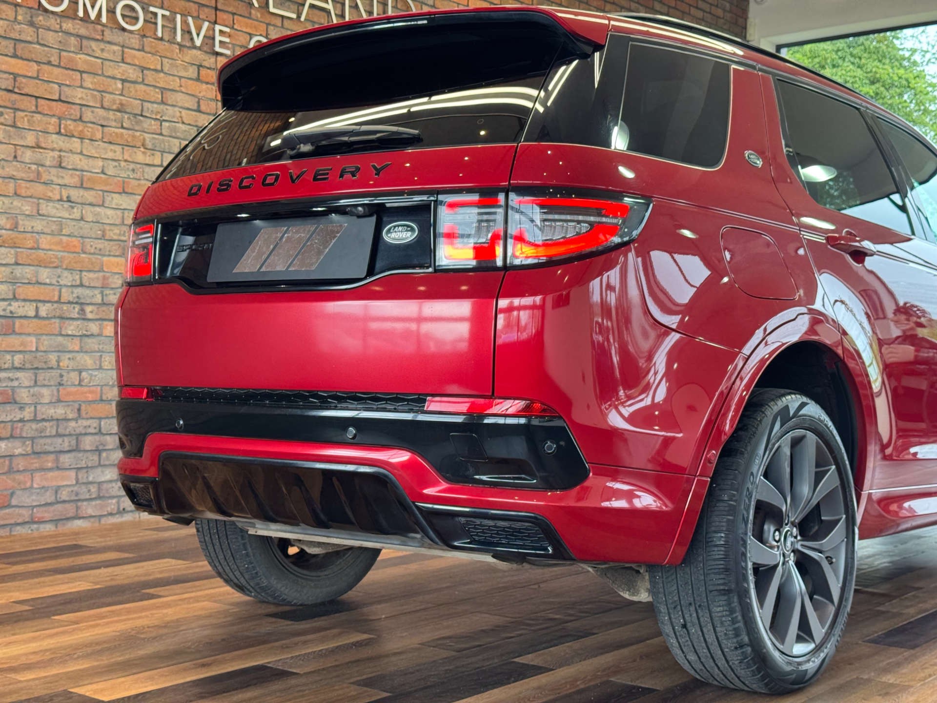 LAND ROVER DISCOVERY SPORT 2.0 Discovery Sport R-Dynamic S+ MHEV Auto 4WD 5dr #14