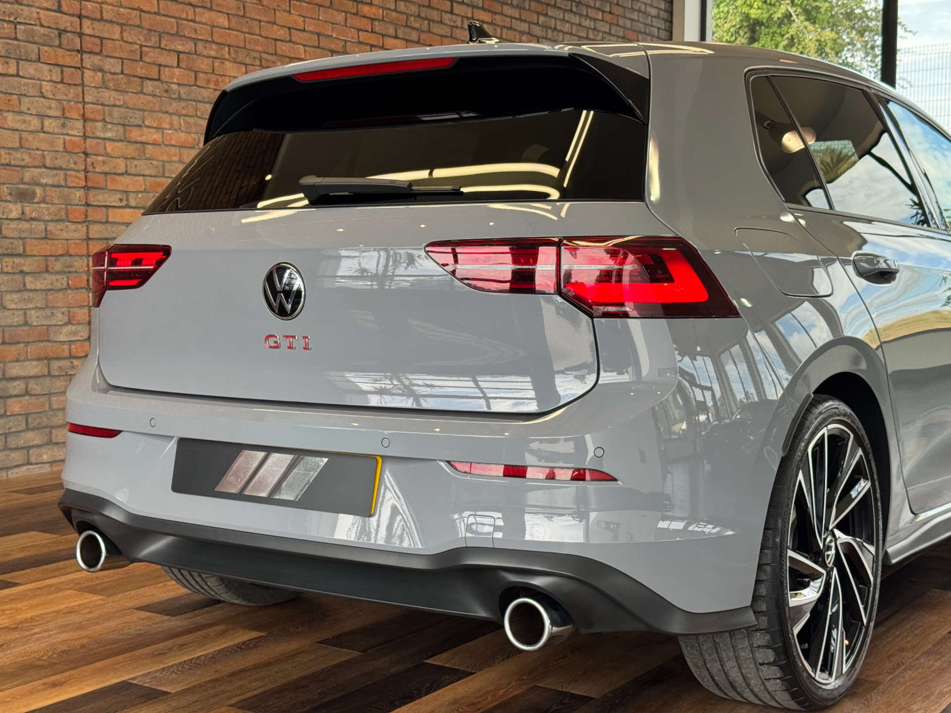 VOLKSWAGEN GOLF 2.0 Golf GTi TSi Semi-Auto 5dr #22