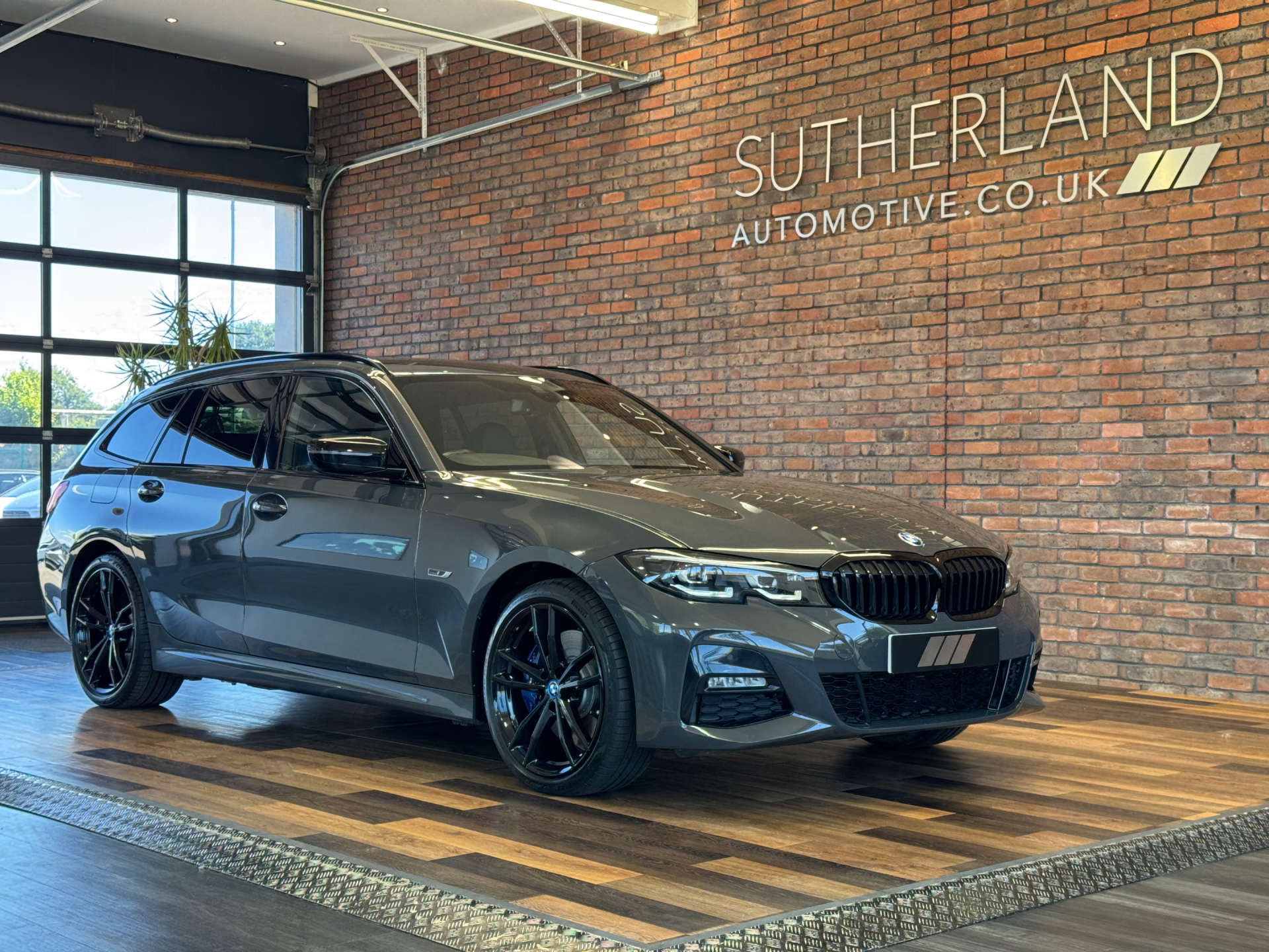 BMW 3 SERIES 2.0 330e M Sport Professional Edition Auto 5dr #4