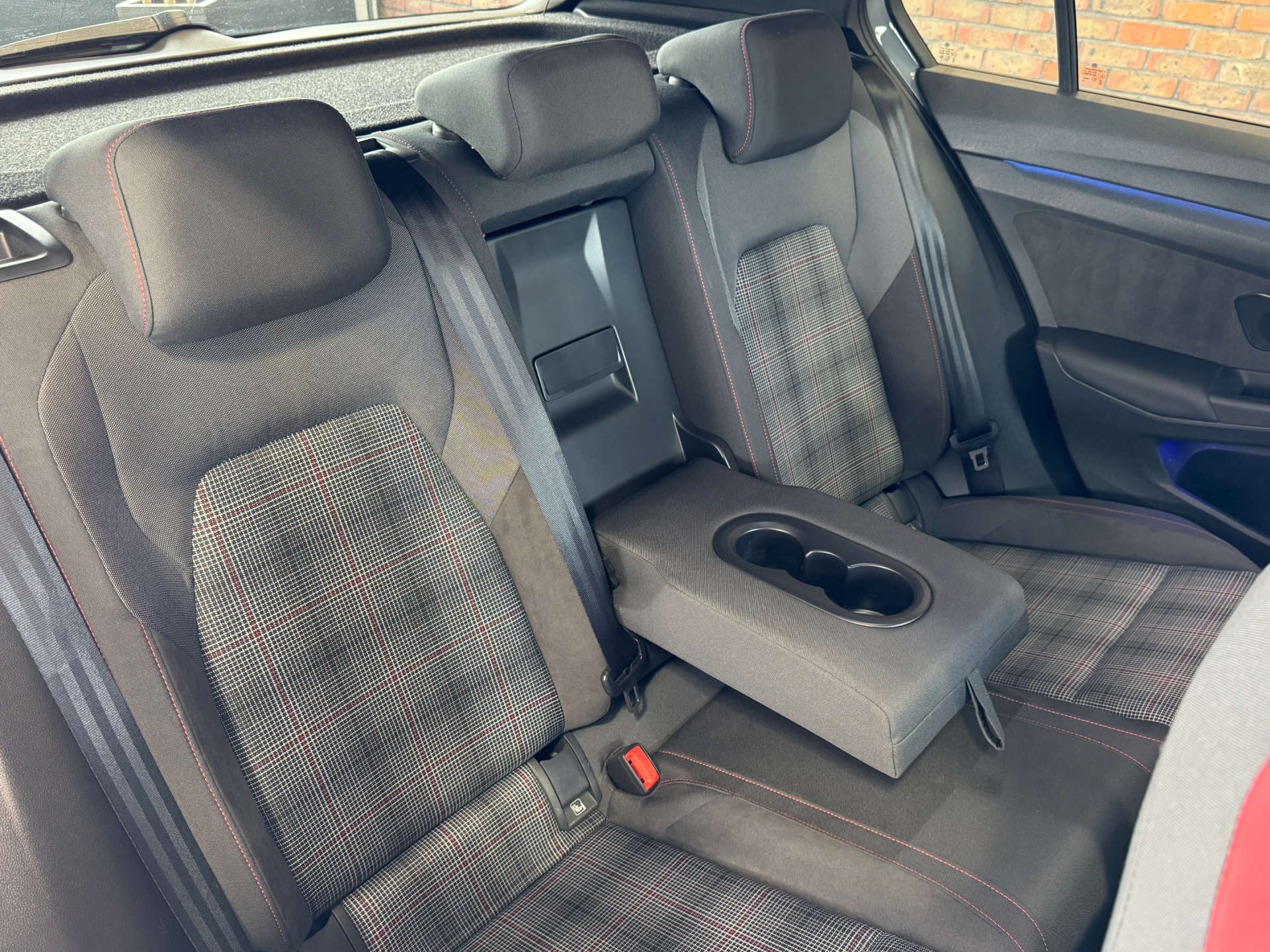 VOLKSWAGEN GOLF 2.0 Golf GTi TSi Semi-Auto 5dr #30