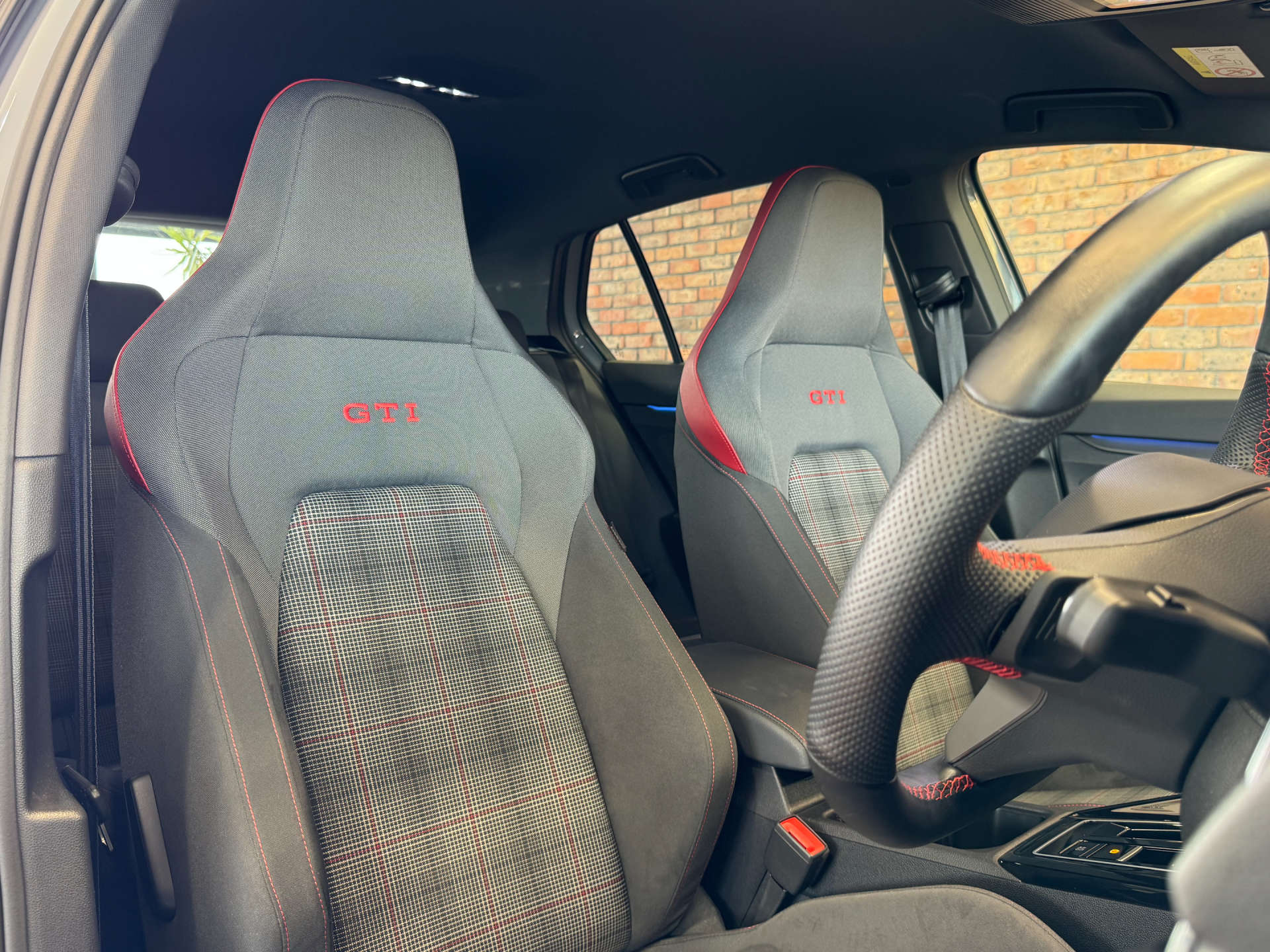 VOLKSWAGEN GOLF 2.0 Golf GTi TSi Semi-Auto 5dr #35