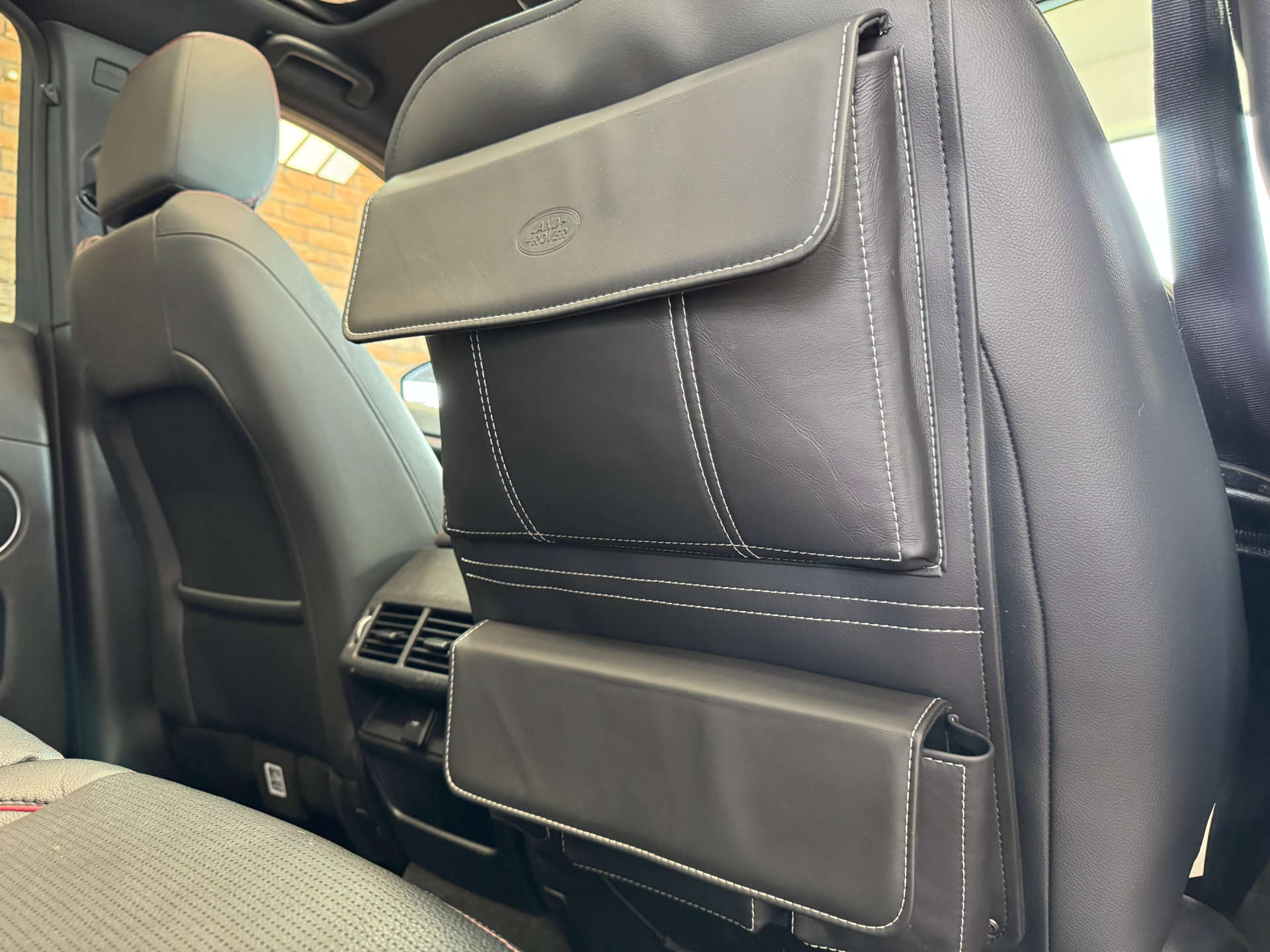 LAND ROVER DISCOVERY SPORT 2.0 Discovery Sport R-Dynamic S+ MHEV Auto 4WD 5dr #19