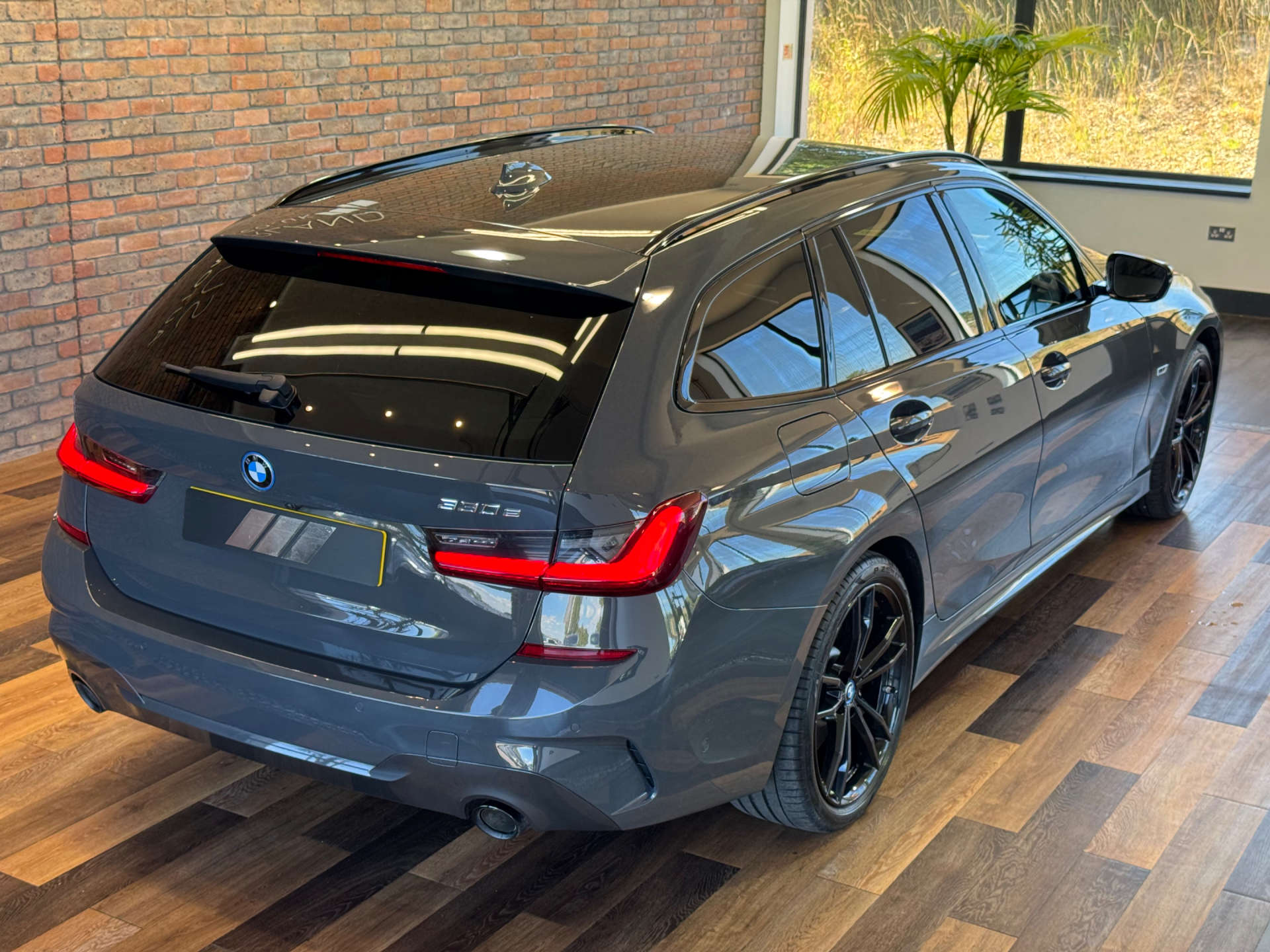 BMW 3 SERIES 2.0 330e M Sport Professional Edition Auto 5dr #7