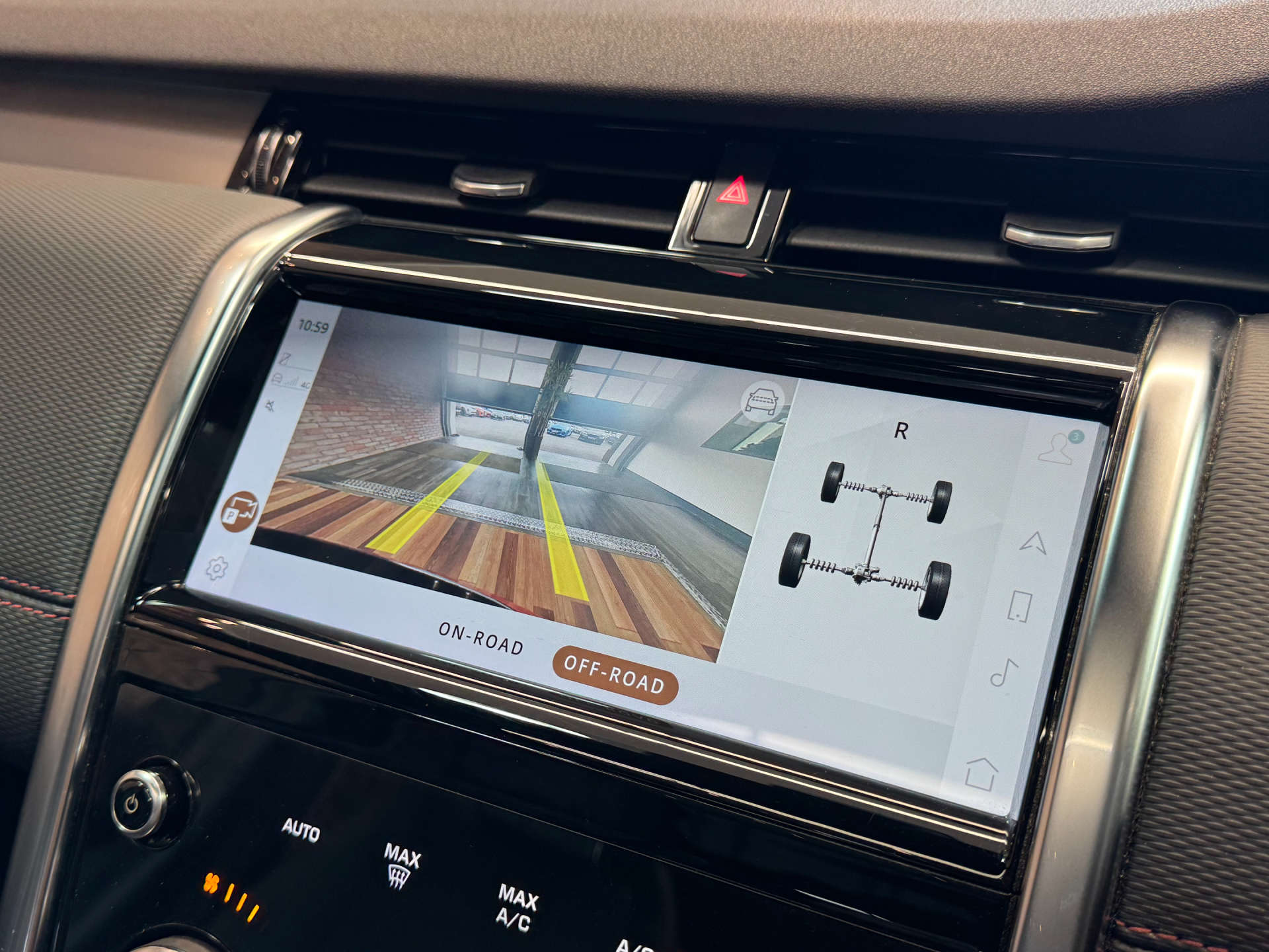 LAND ROVER DISCOVERY SPORT 2.0 Discovery Sport R-Dynamic S+ MHEV Auto 4WD 5dr #27