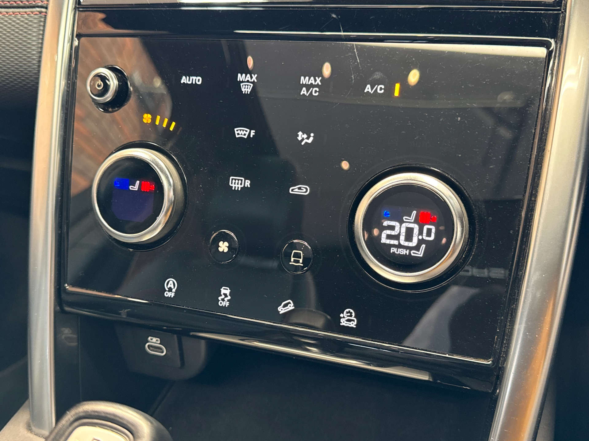 LAND ROVER DISCOVERY SPORT 2.0 Discovery Sport R-Dynamic S+ MHEV Auto 4WD 5dr #33