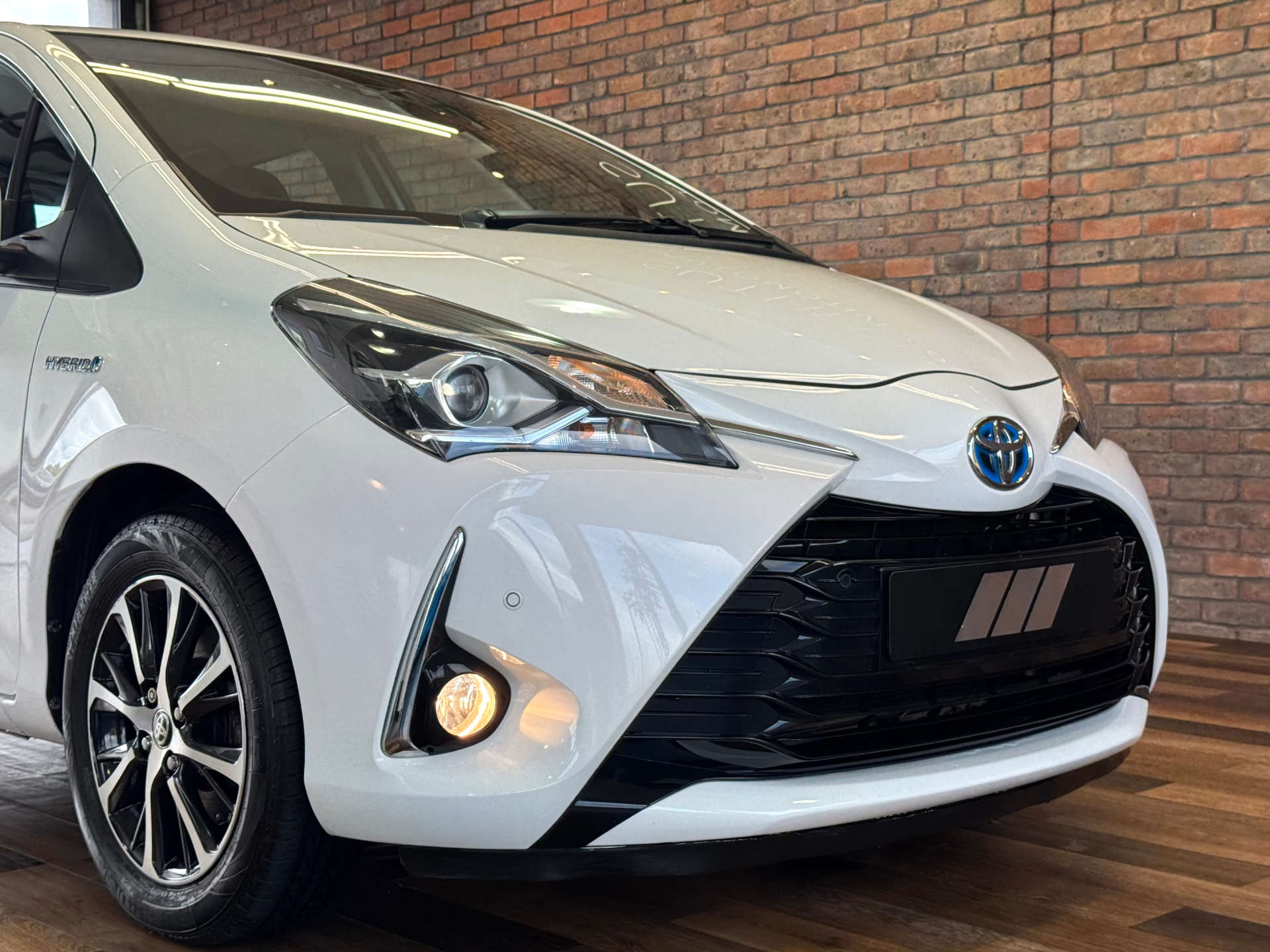 TOYOTA YARIS 1.5 Yaris Icon Tech VVT-i HEV CVT 5dr #12