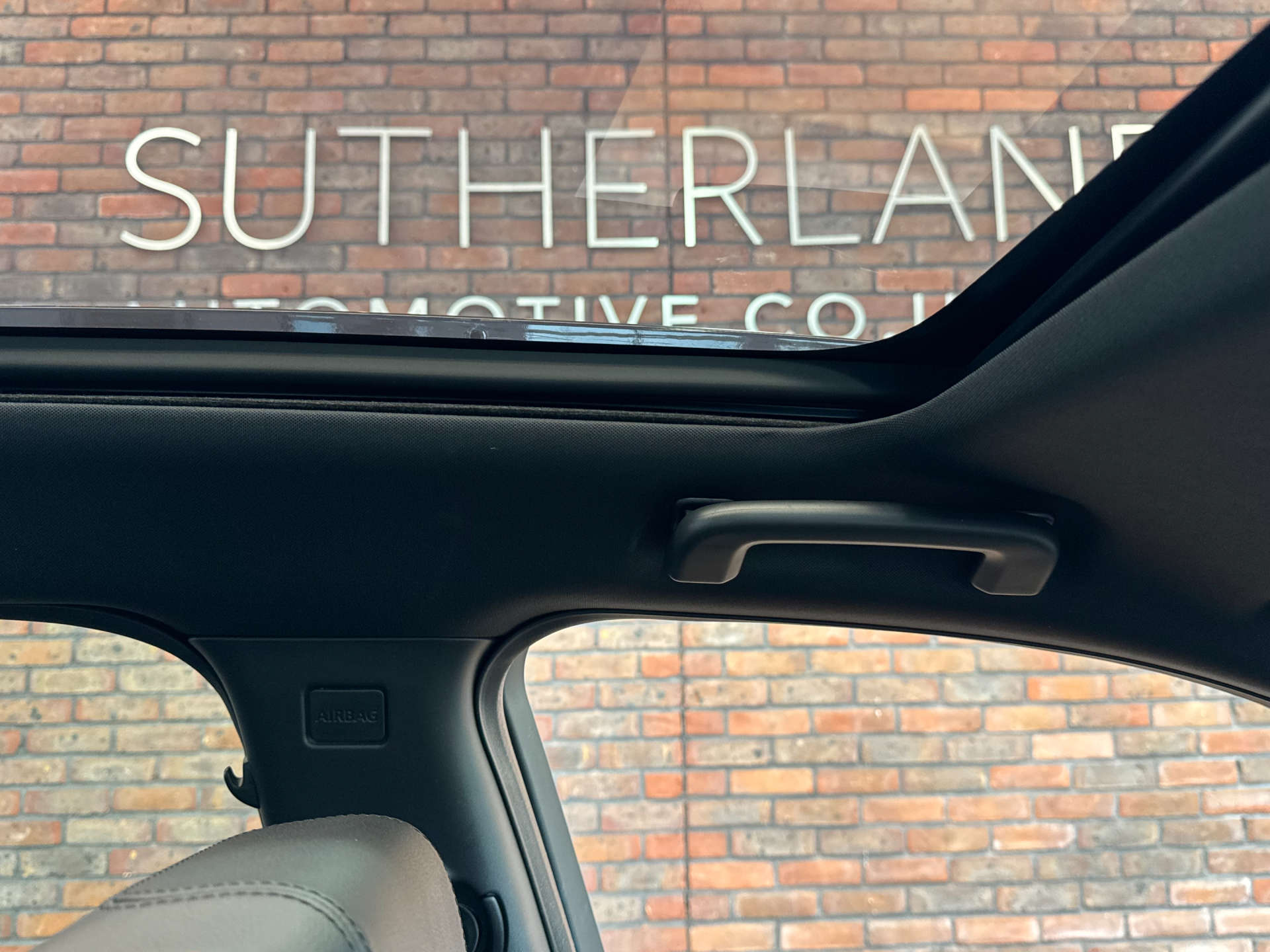 LAND ROVER DISCOVERY SPORT 2.0 Discovery Sport R-Dynamic S+ MHEV Auto 4WD 5dr #39