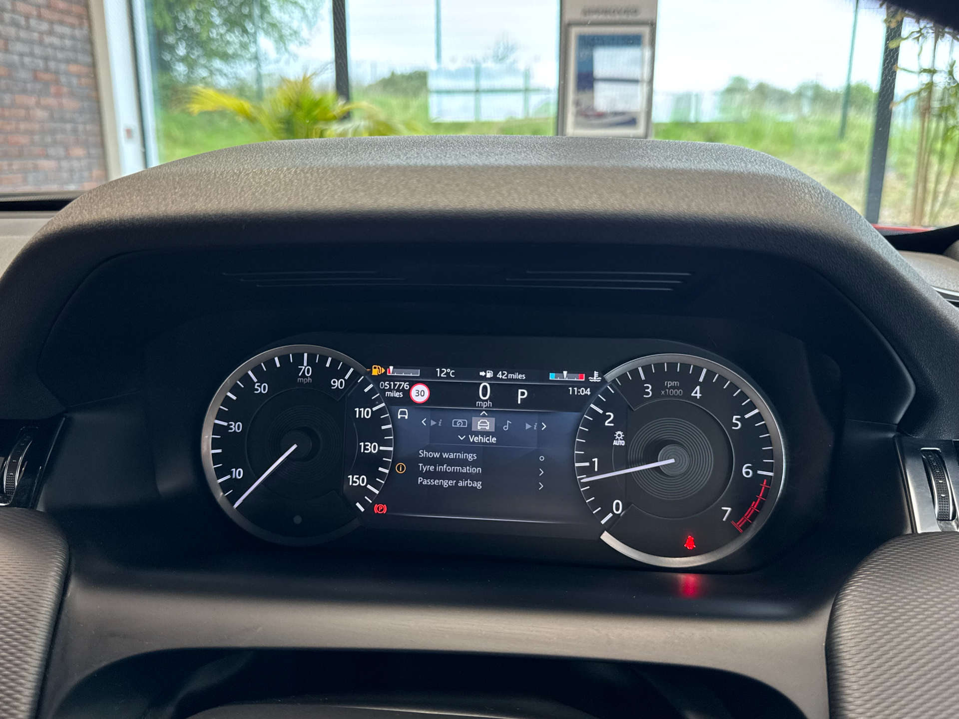 LAND ROVER DISCOVERY SPORT 2.0 Discovery Sport R-Dynamic S+ MHEV Auto 4WD 5dr #45