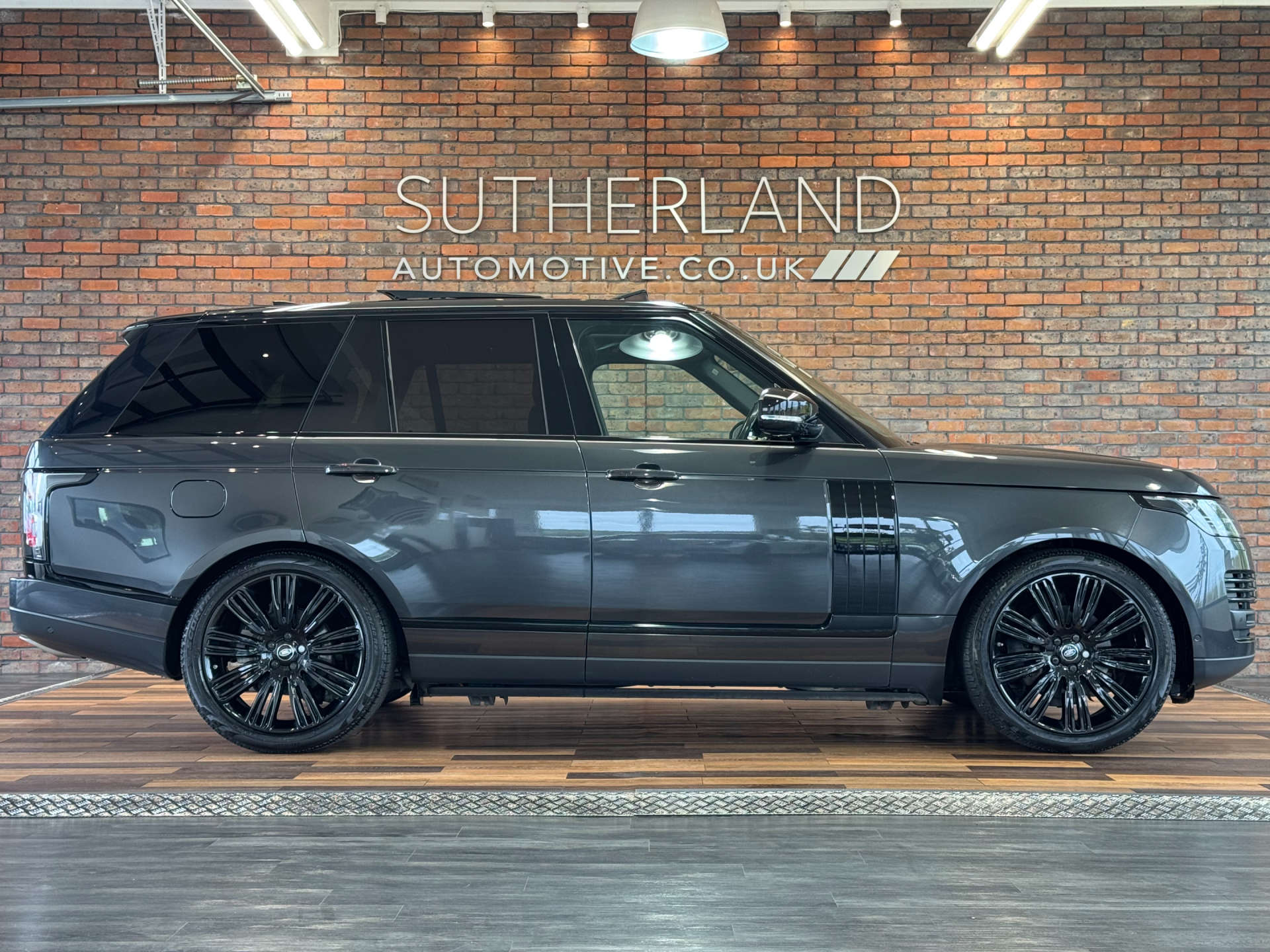 LAND ROVER RANGE ROVER 3.0 Range Rover Vogue SE TDV6 Auto 4WD 5dr #2