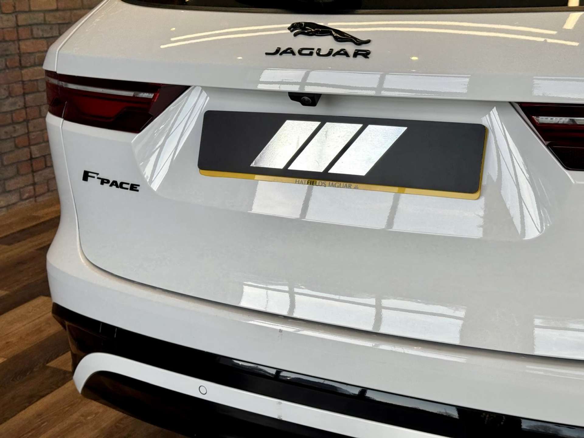 2021 Jaguar F-Pace thumbnail 7
