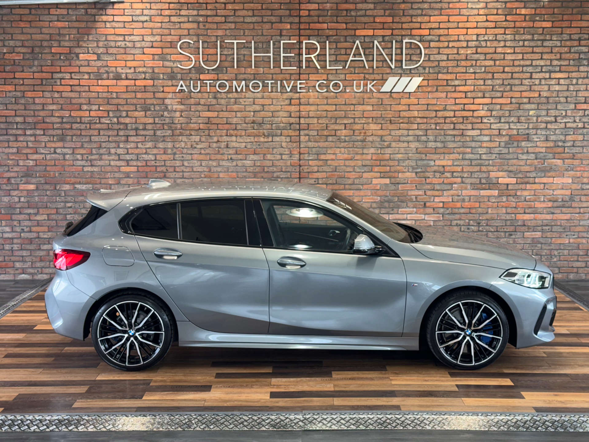 BMW 1 SERIES 1.5 118I M Sport Auto 5dr #3