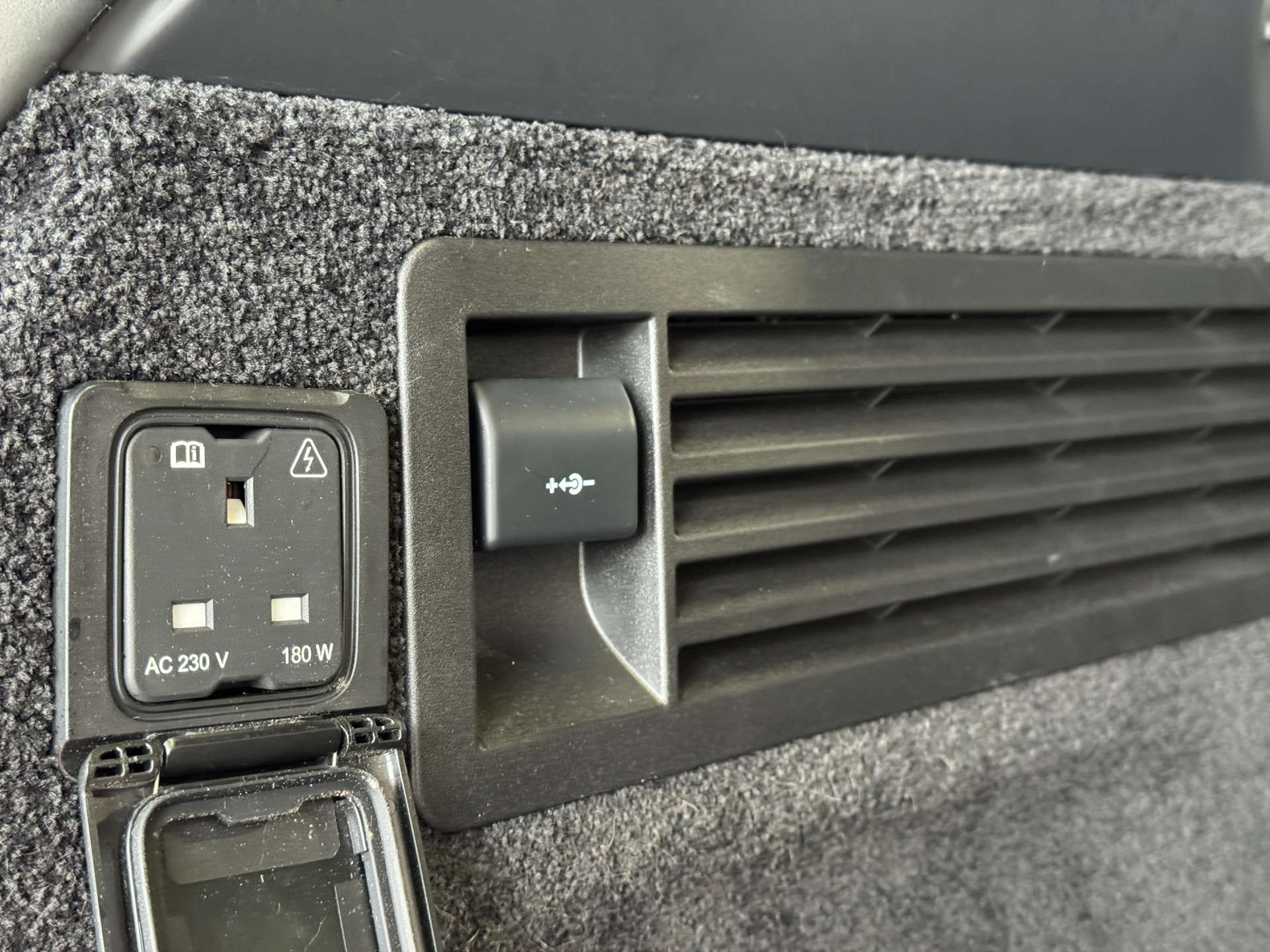 LAND ROVER RANGE ROVER 3.0 Range Rover Vogue SE TDV6 Auto 4WD 5dr #27