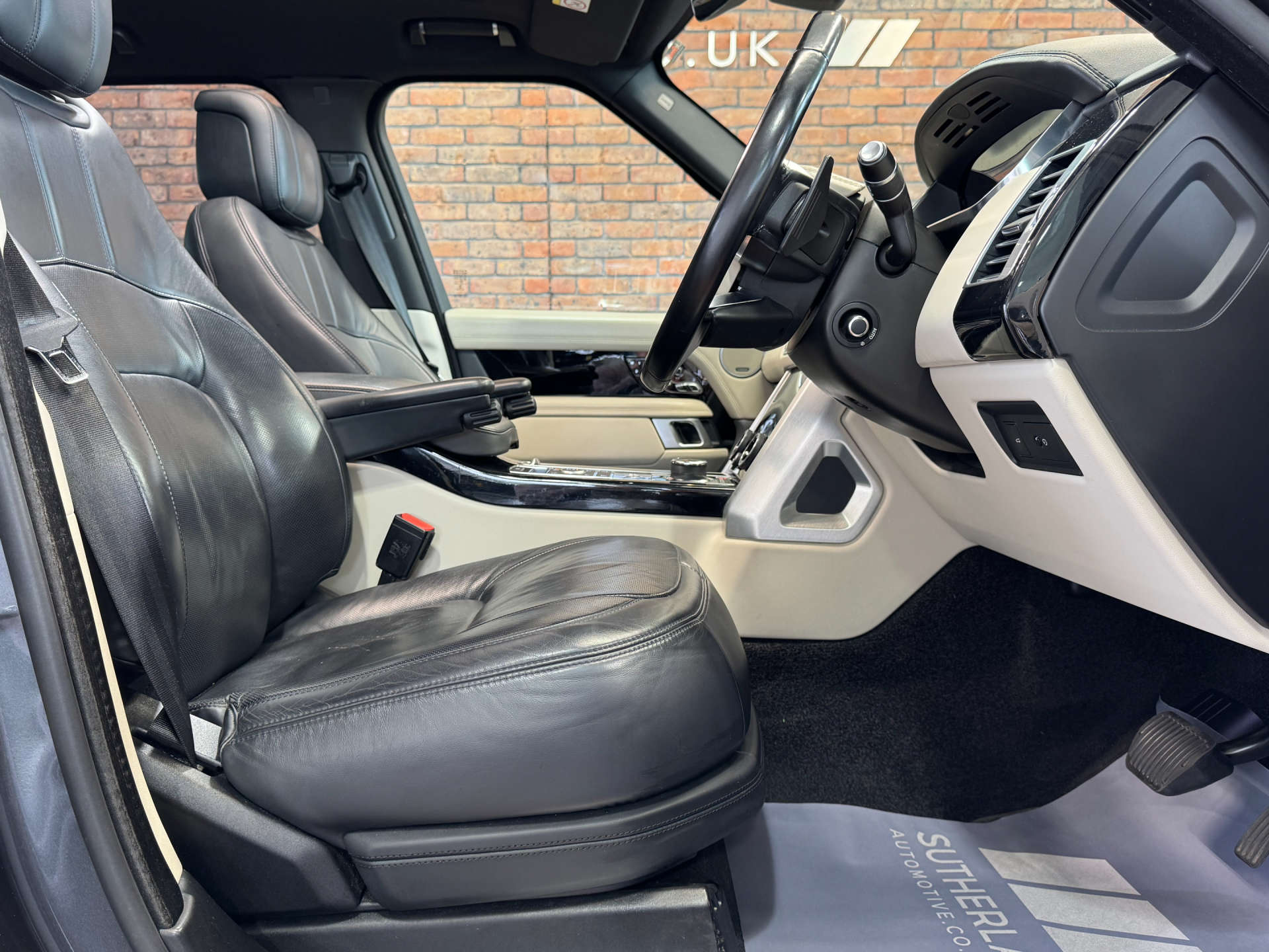 LAND ROVER RANGE ROVER 3.0 Range Rover Vogue SE TDV6 Auto 4WD 5dr #40