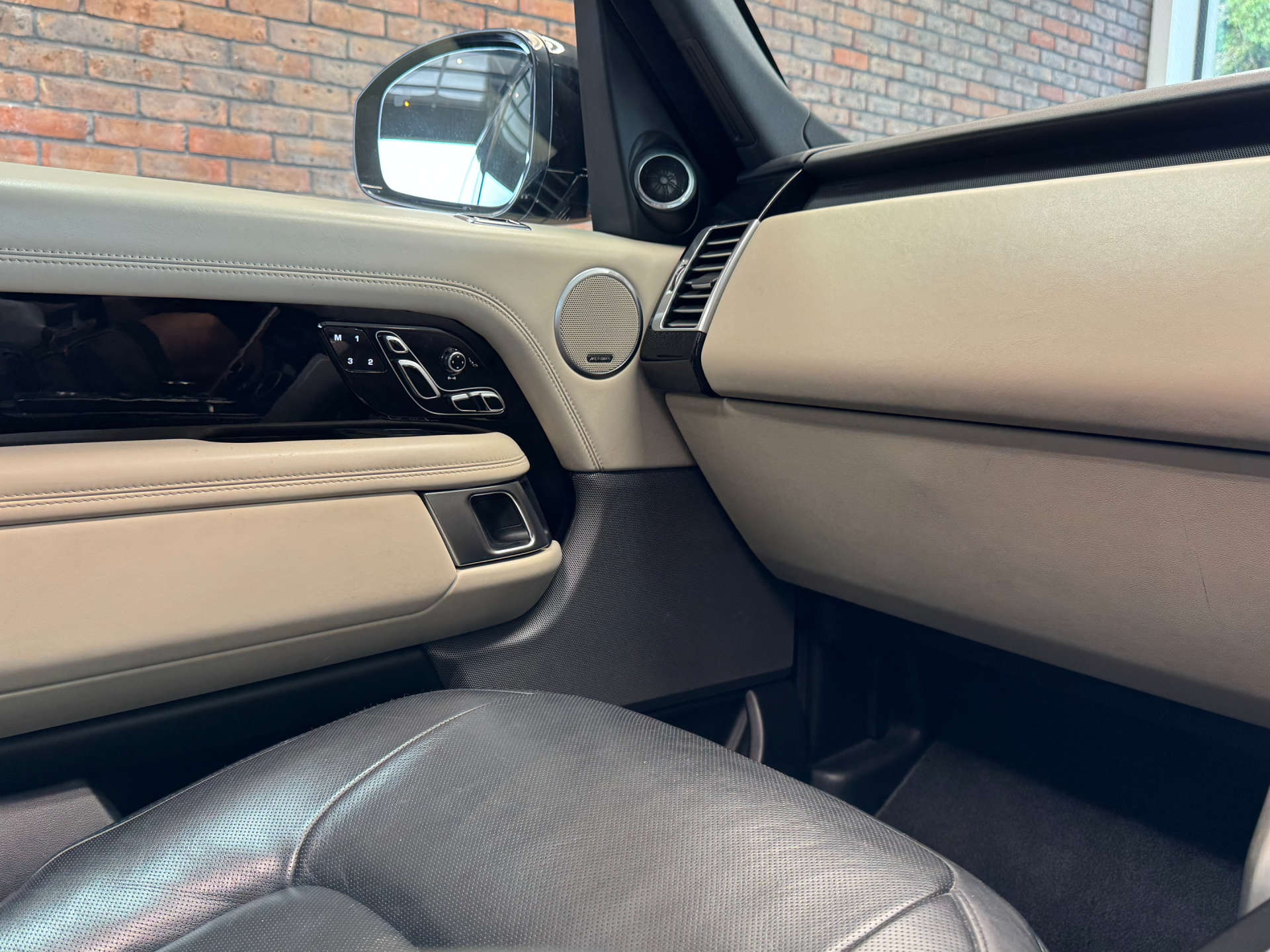 LAND ROVER RANGE ROVER 3.0 Range Rover Vogue SE TDV6 Auto 4WD 5dr #55