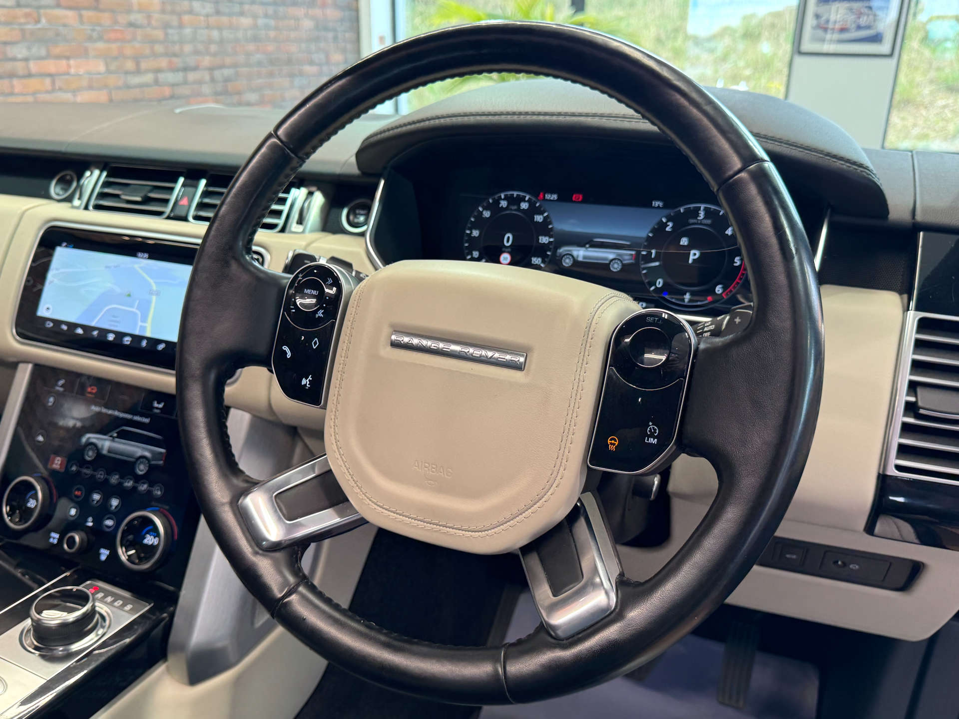 LAND ROVER RANGE ROVER 3.0 Range Rover Vogue SE TDV6 Auto 4WD 5dr #67