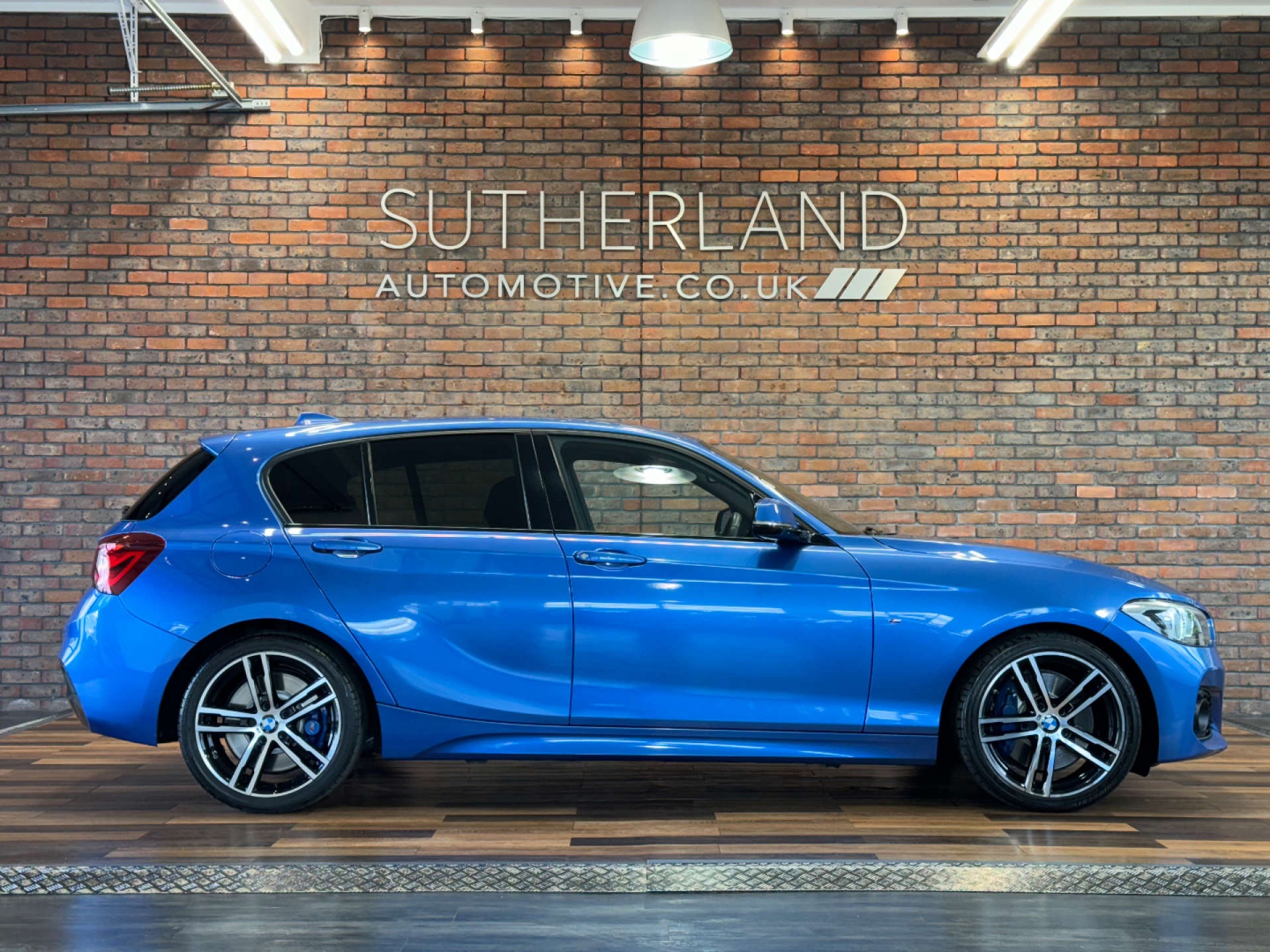 BMW 1 SERIES 1.5 118i M Sport Shadow Edition Auto 5dr #2