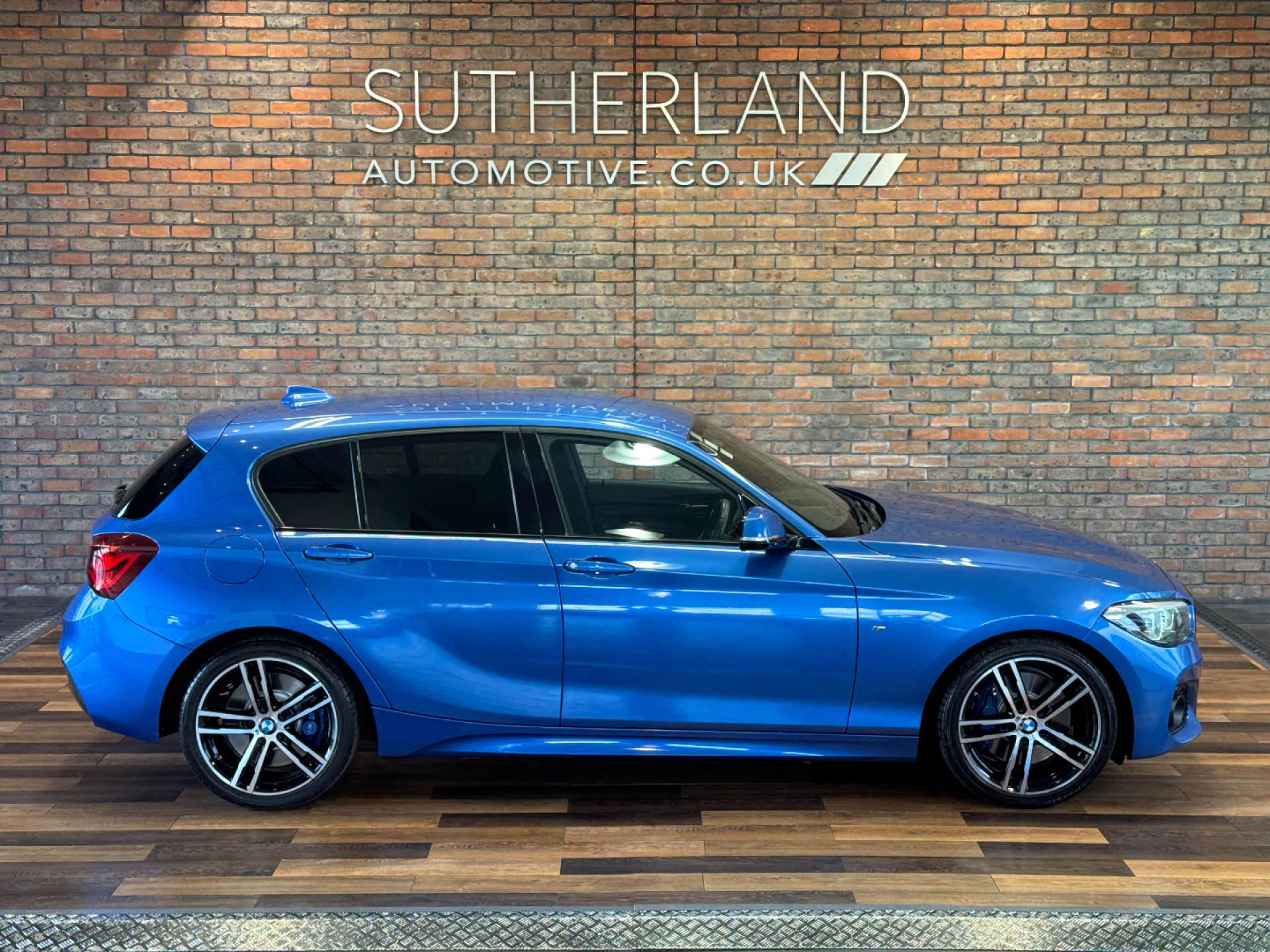 BMW 1 SERIES 1.5 118i M Sport Shadow Edition Auto 5dr #3
