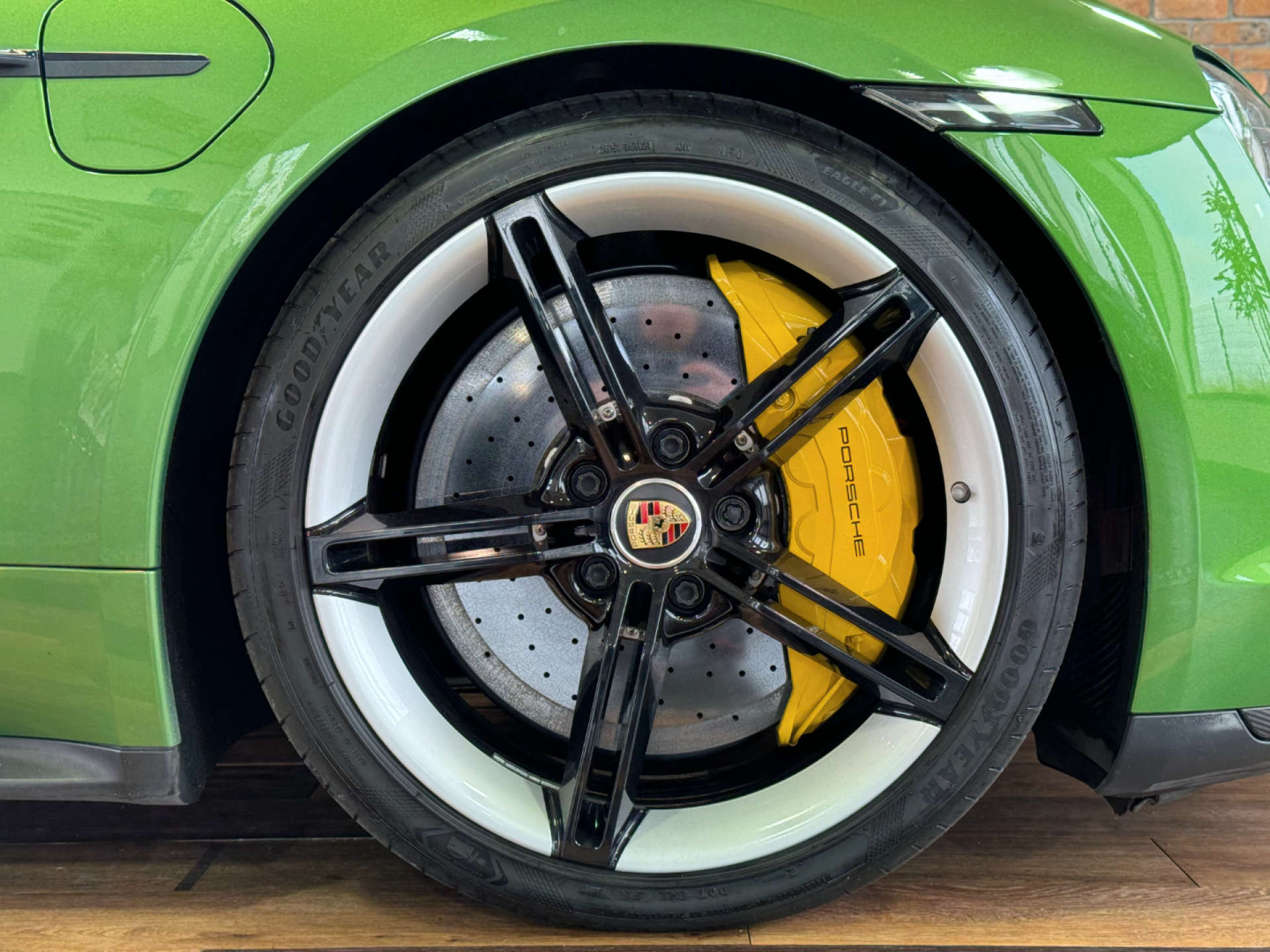 PORSCHE TAYCAN Taycan T S 4WD 4dr #23
