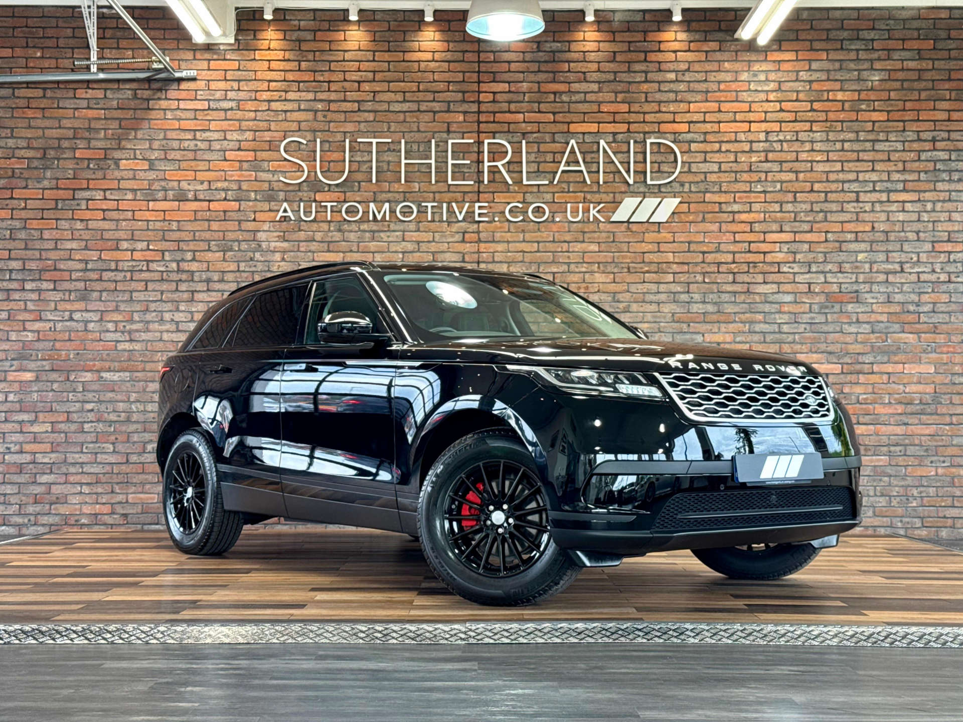 LAND ROVER RANGE ROVER VELAR 2.0 Range Rover Velar D180 Auto 4WD 5dr #0