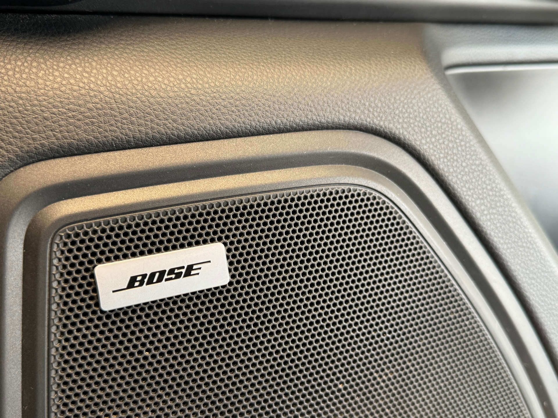PORSCHE MACAN 3.0 Macan S Semi-Auto 4WD 5dr #29