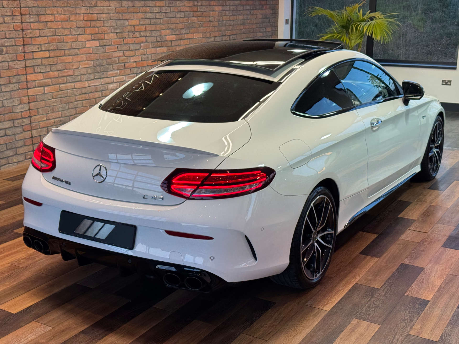 MERCEDES-BENZ C-CLASS 3.0 AMG C 43 Night Edition Premium+ 4Matic Auto 4WD 2dr #6